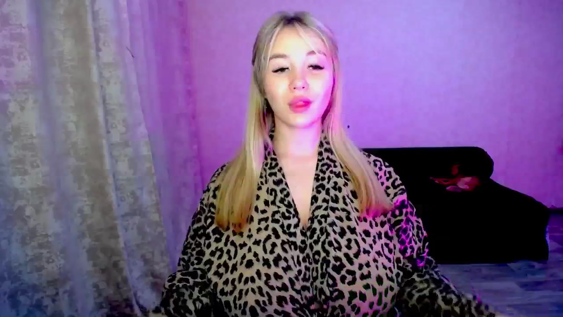 Gallery image thumbnail from WishJot's myfreecams stream on, 08/02/2024, 20:39 image 18 of 20