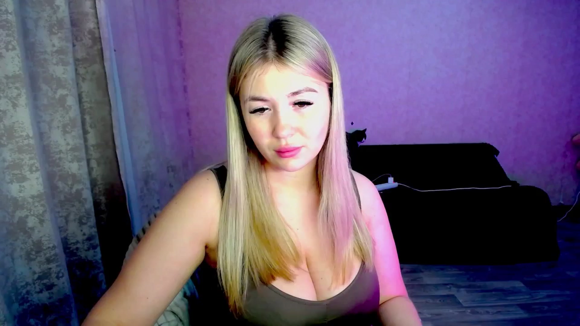 Gallery image thumbnail from WishJot's myfreecams stream on, 08/03/2024, 21:05 image 3 of 20