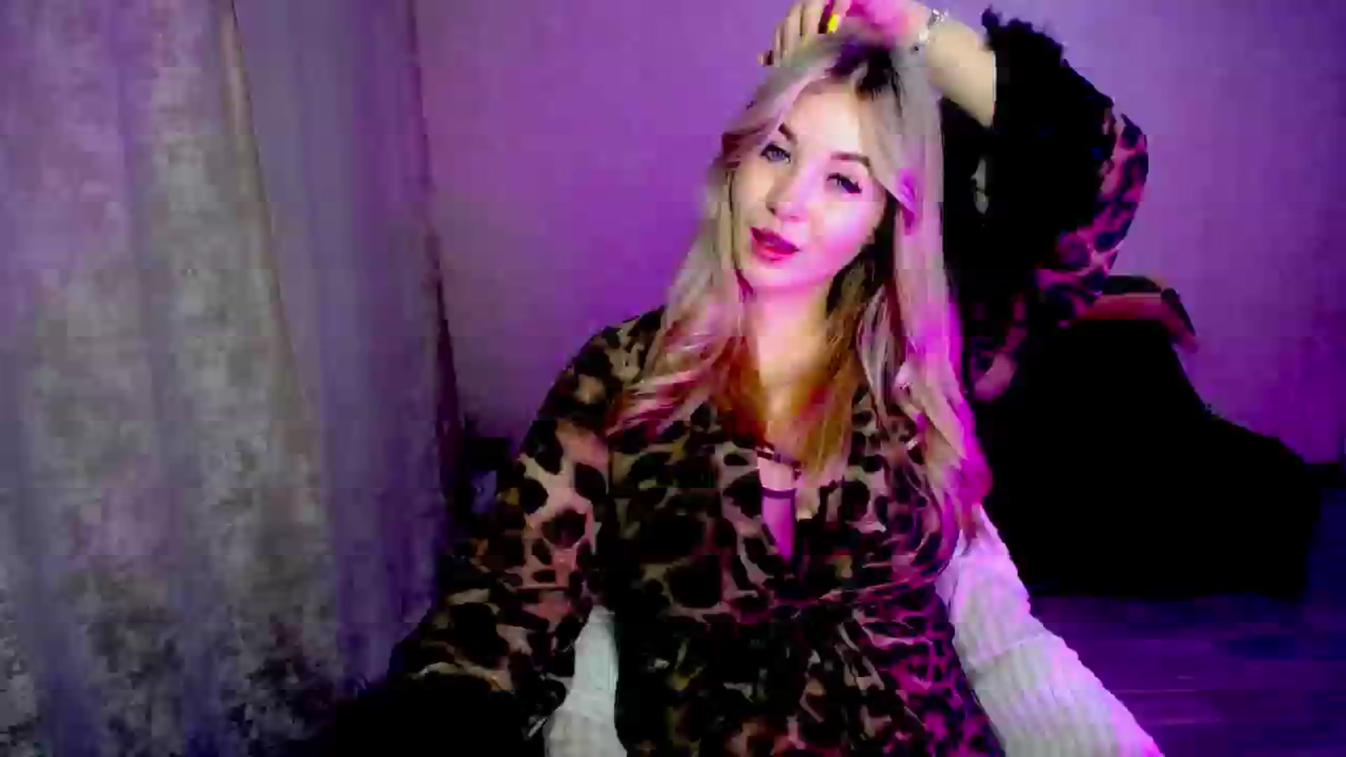 Gallery image thumbnail from WishJot's myfreecams stream on, 08/10/2024, 18:01 image 16 of 20