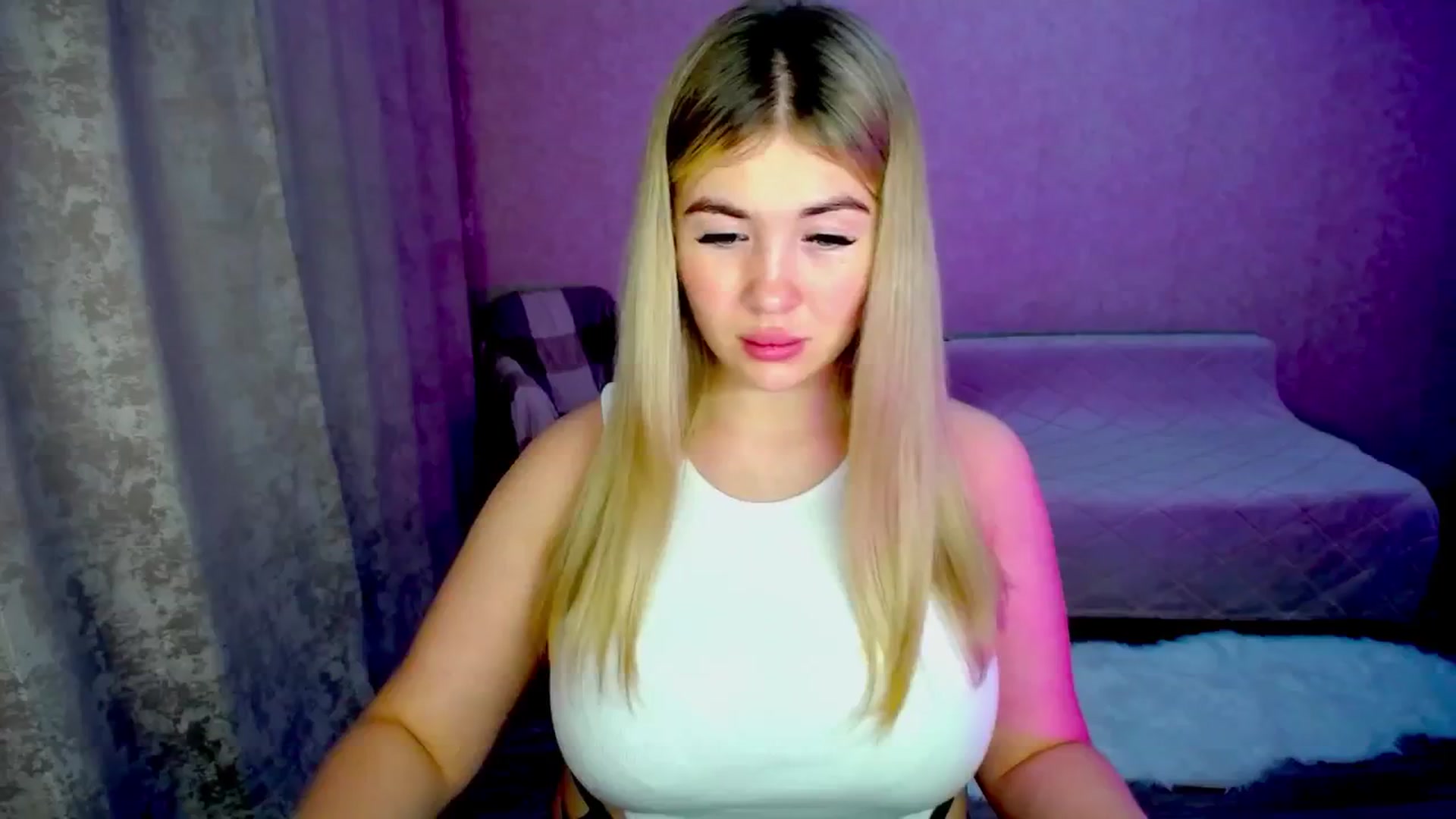Gallery image thumbnail from WishJot's myfreecams stream on, 08/22/2024, 20:27 image 17 of 20