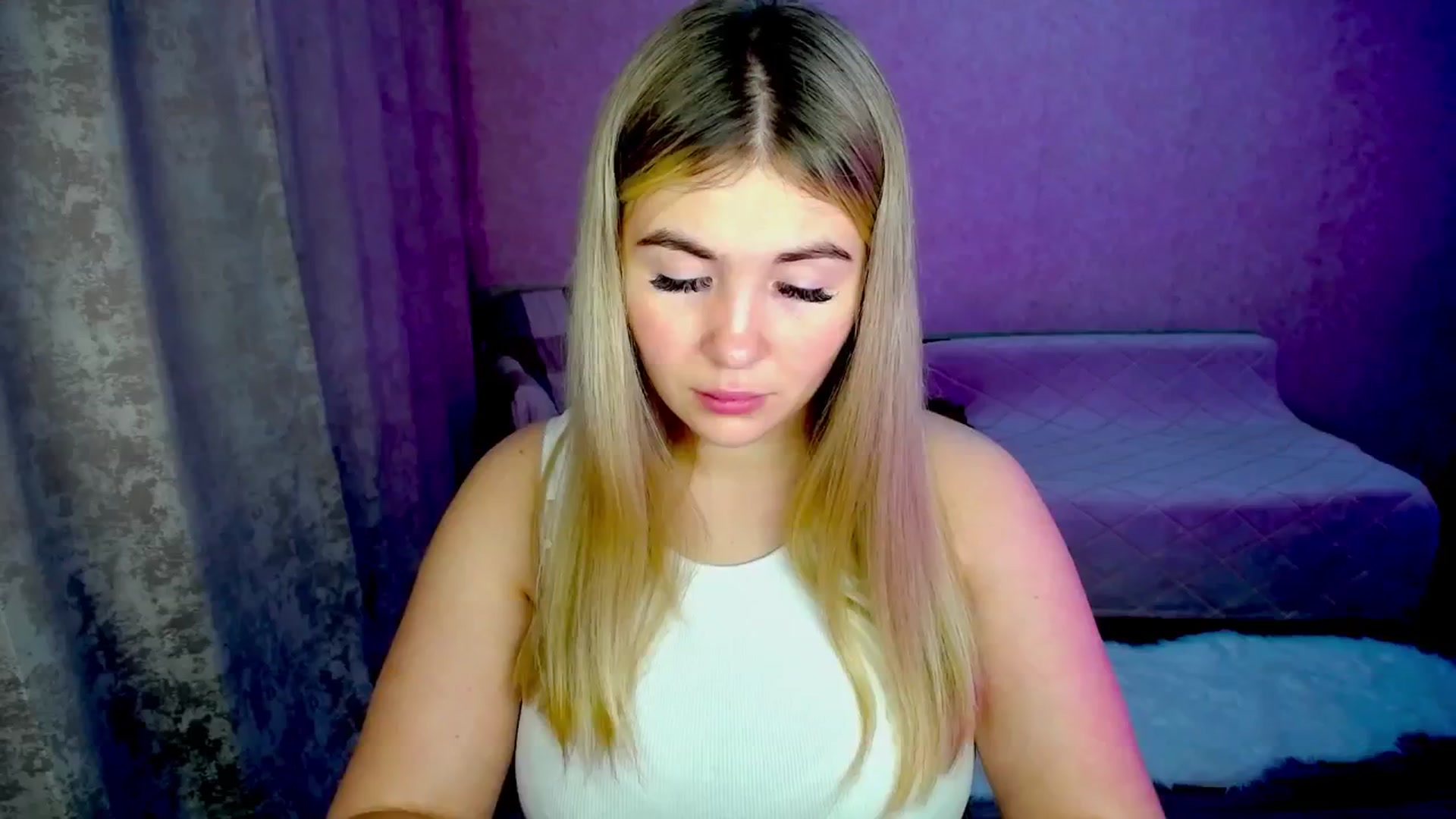 Gallery image thumbnail from WishJot's myfreecams stream on, 08/22/2024, 20:27 image 11 of 20