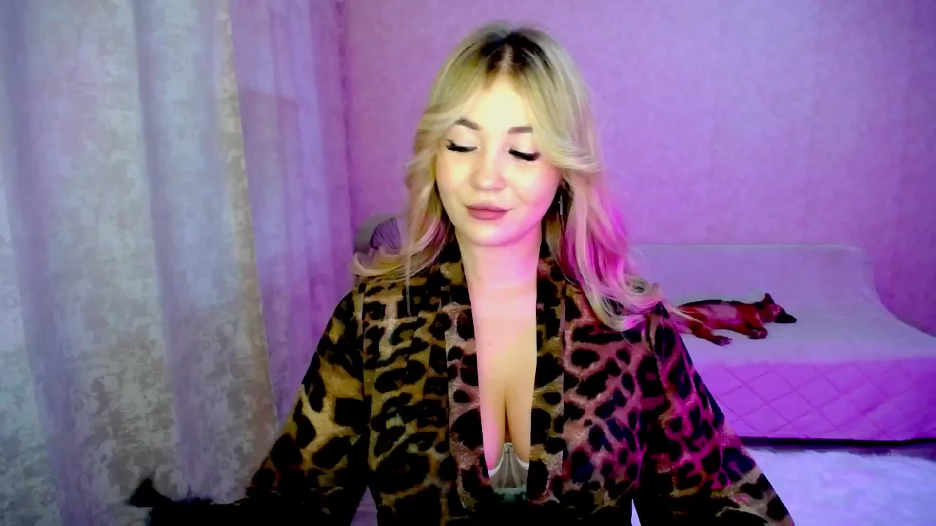 Gallery image thumbnail from WishJot's myfreecams stream on, 08/23/2024, 15:48 image 20 of 20
