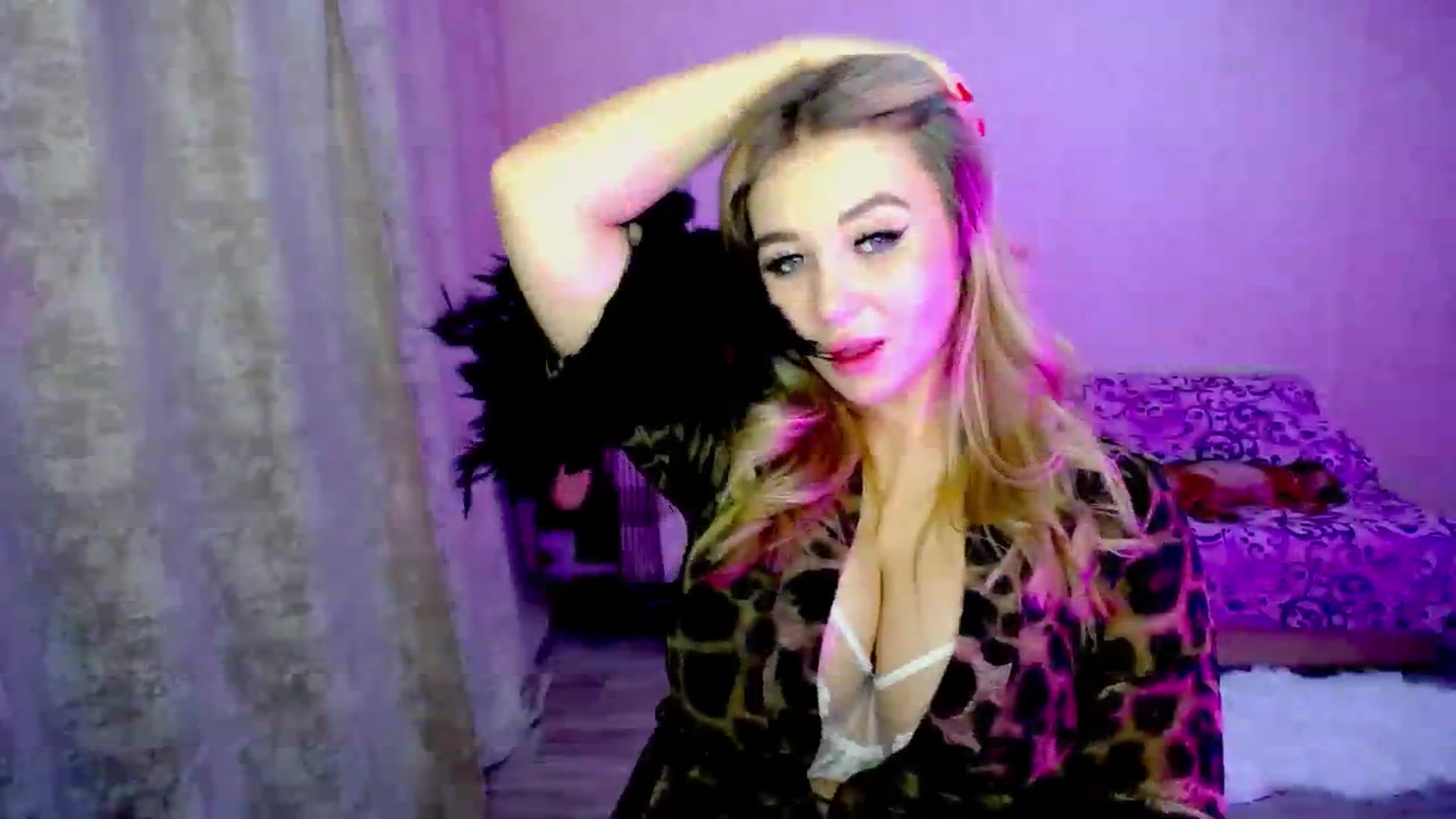 Gallery image thumbnail from WishJot's myfreecams stream on, 08/31/2024, 18:43 image 19 of 20