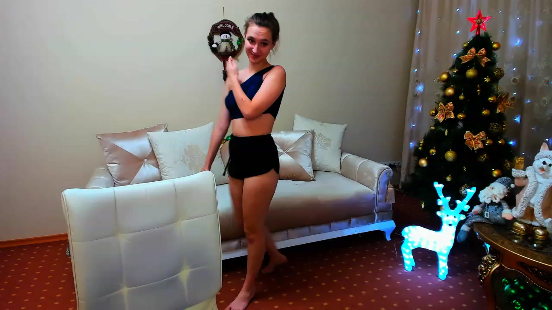 Gallery image thumbnail from WittyBunnyy's myfreecams stream on, 12/25/2022, 15:54 image 8 of 20