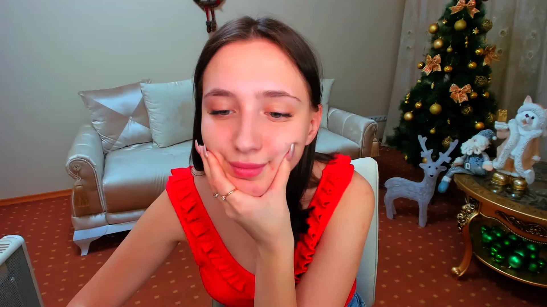 Gallery image thumbnail from WittyBunnyy's myfreecams stream on, 12/26/2022, 16:27 image 16 of 20