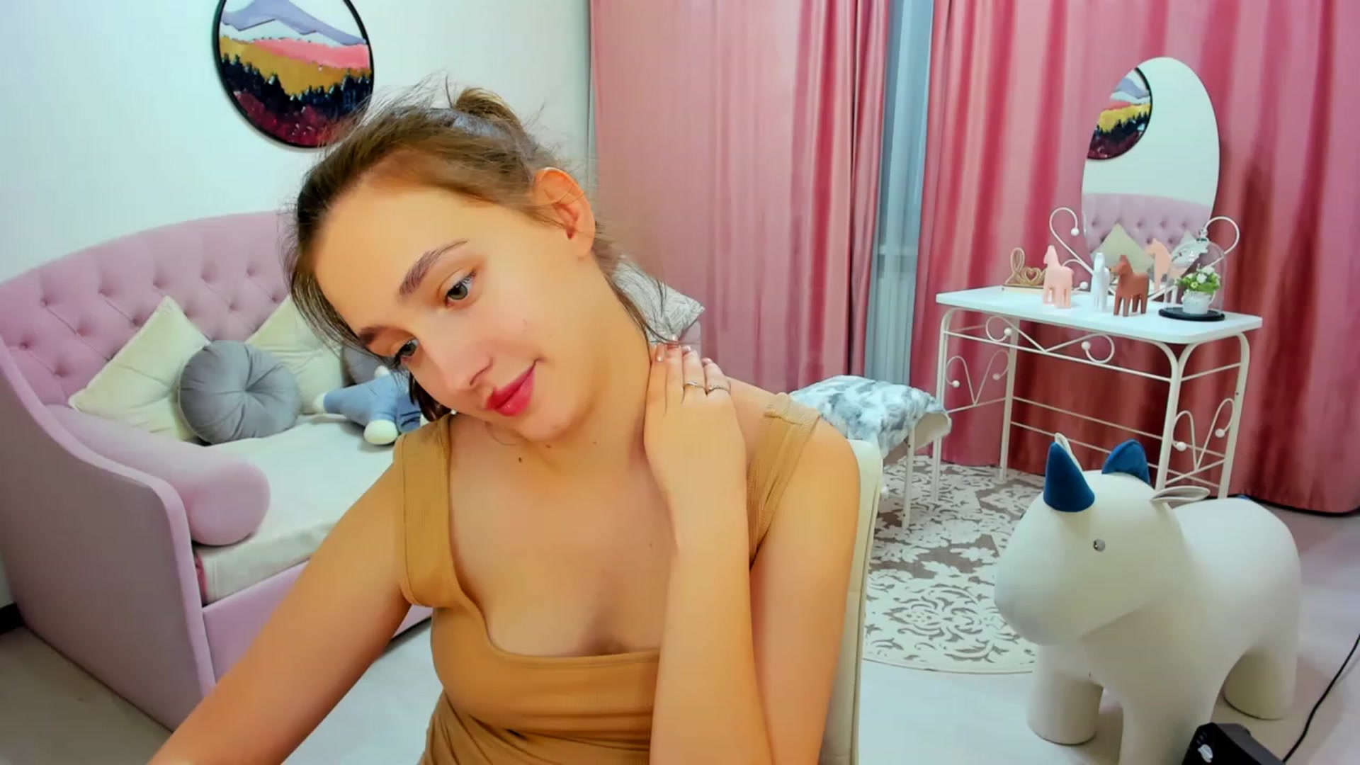 Gallery image thumbnail from WittyBunnyy's myfreecams stream on, 01/22/2023, 14:01 image 14 of 20