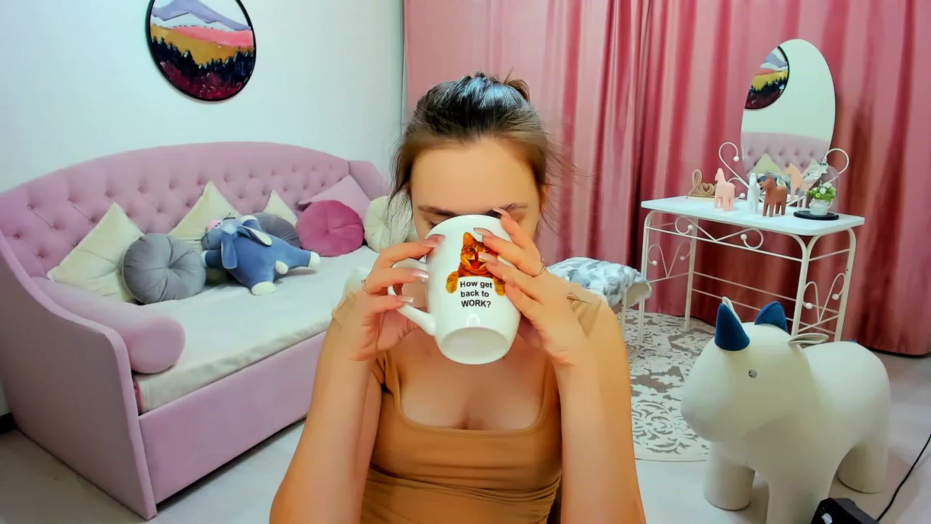 Gallery image thumbnail from WittyBunnyy's myfreecams stream on, 01/22/2023, 14:01 image 1 of 20