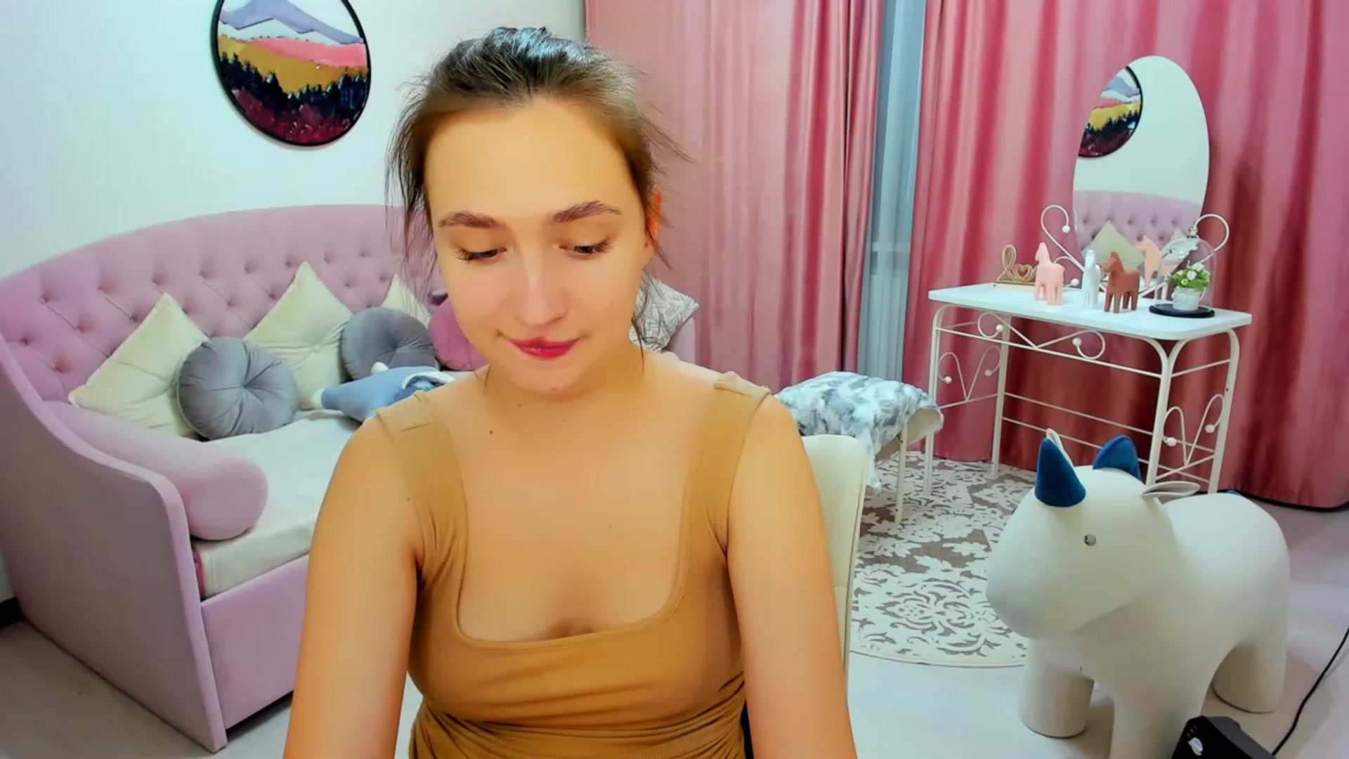 Gallery image thumbnail from WittyBunnyy's myfreecams stream on, 01/22/2023, 14:01 image 15 of 20