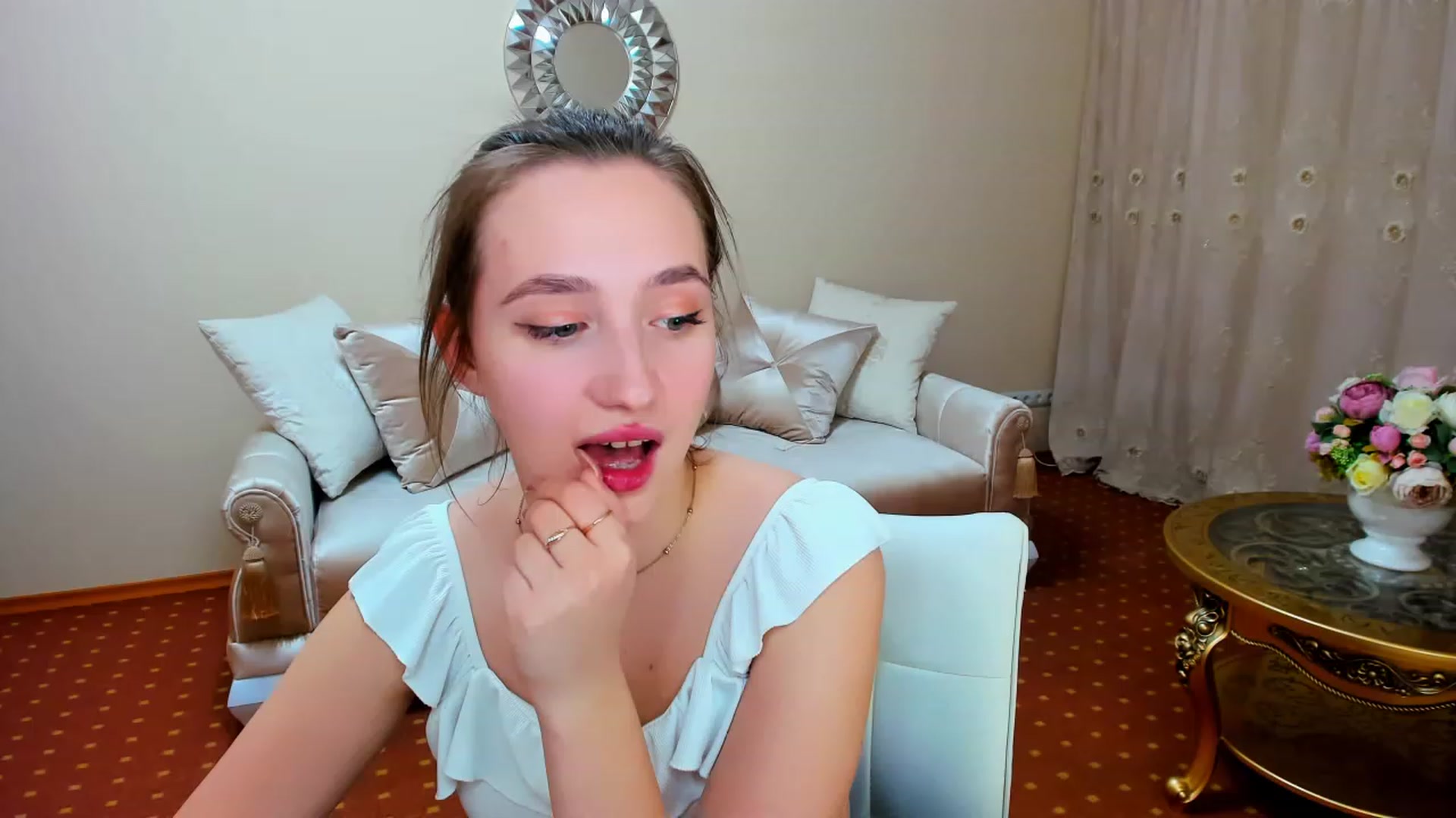 Gallery image thumbnail from WittyBunnyy's myfreecams stream on, 01/31/2023, 17:10 image 14 of 20