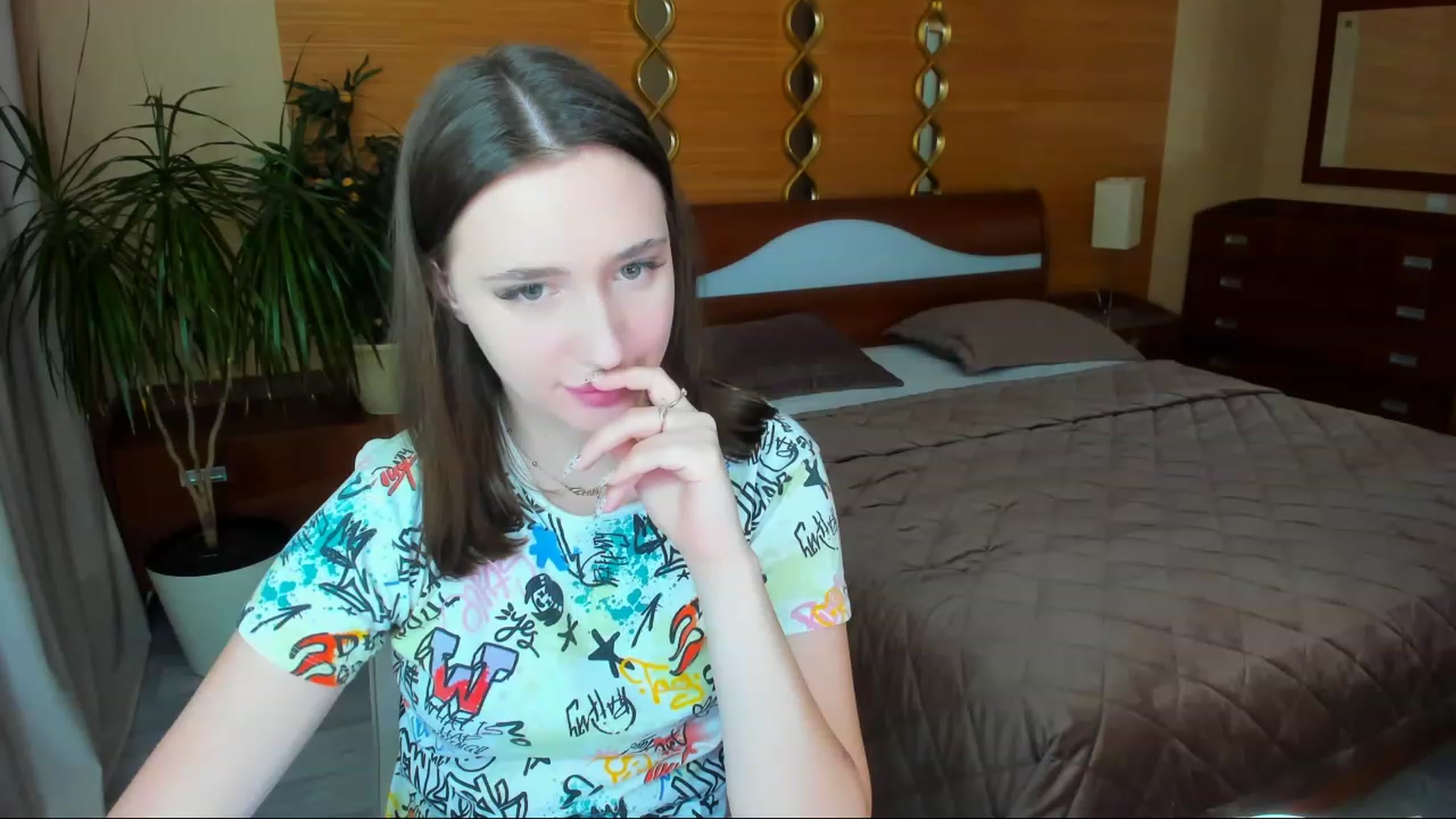 Gallery image thumbnail from WittyBunnyy's myfreecams stream on, 02/02/2023, 14:01 image 5 of 20