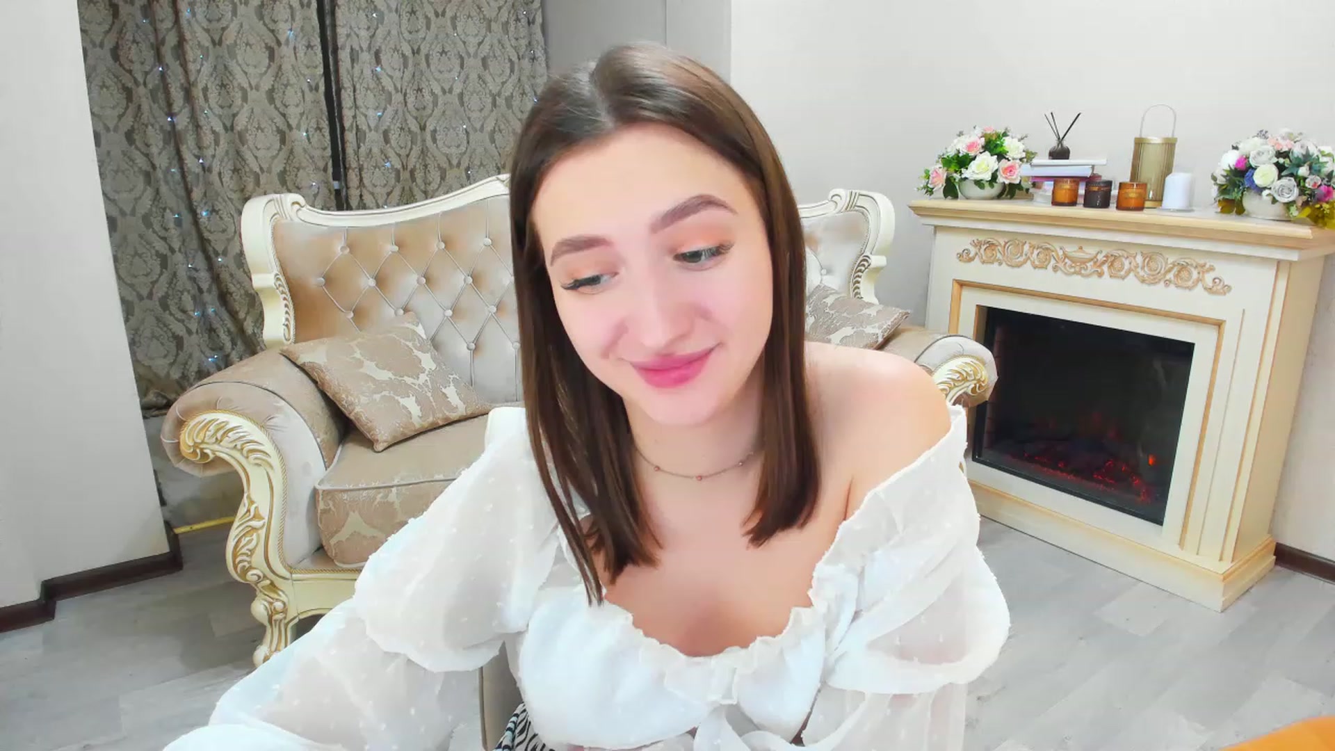 Gallery image thumbnail from WittyBunnyy's myfreecams stream on, 02/03/2023, 15:03 image 15 of 20