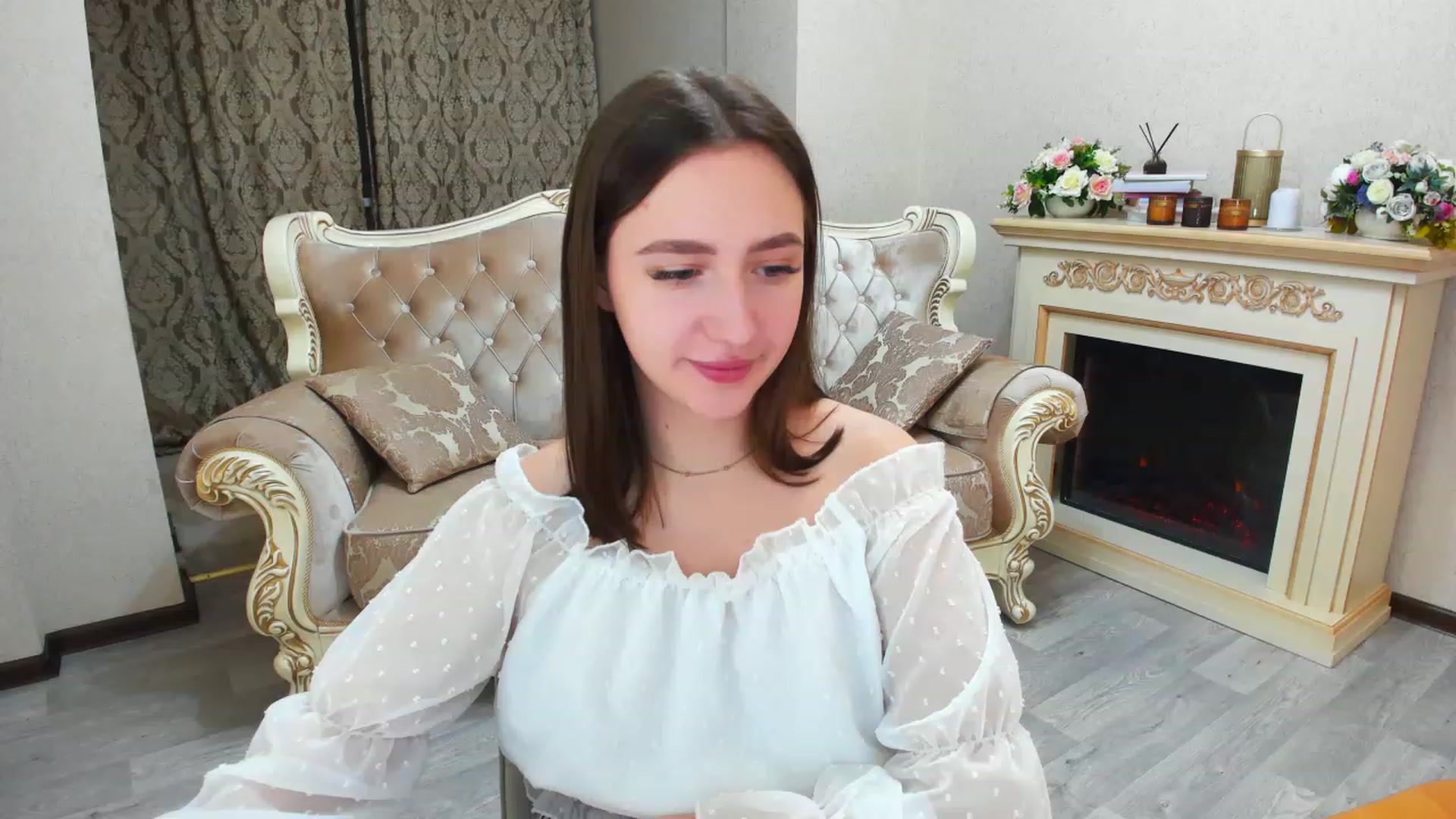 Gallery image thumbnail from WittyBunnyy's myfreecams stream on, 02/03/2023, 15:03 image 12 of 20