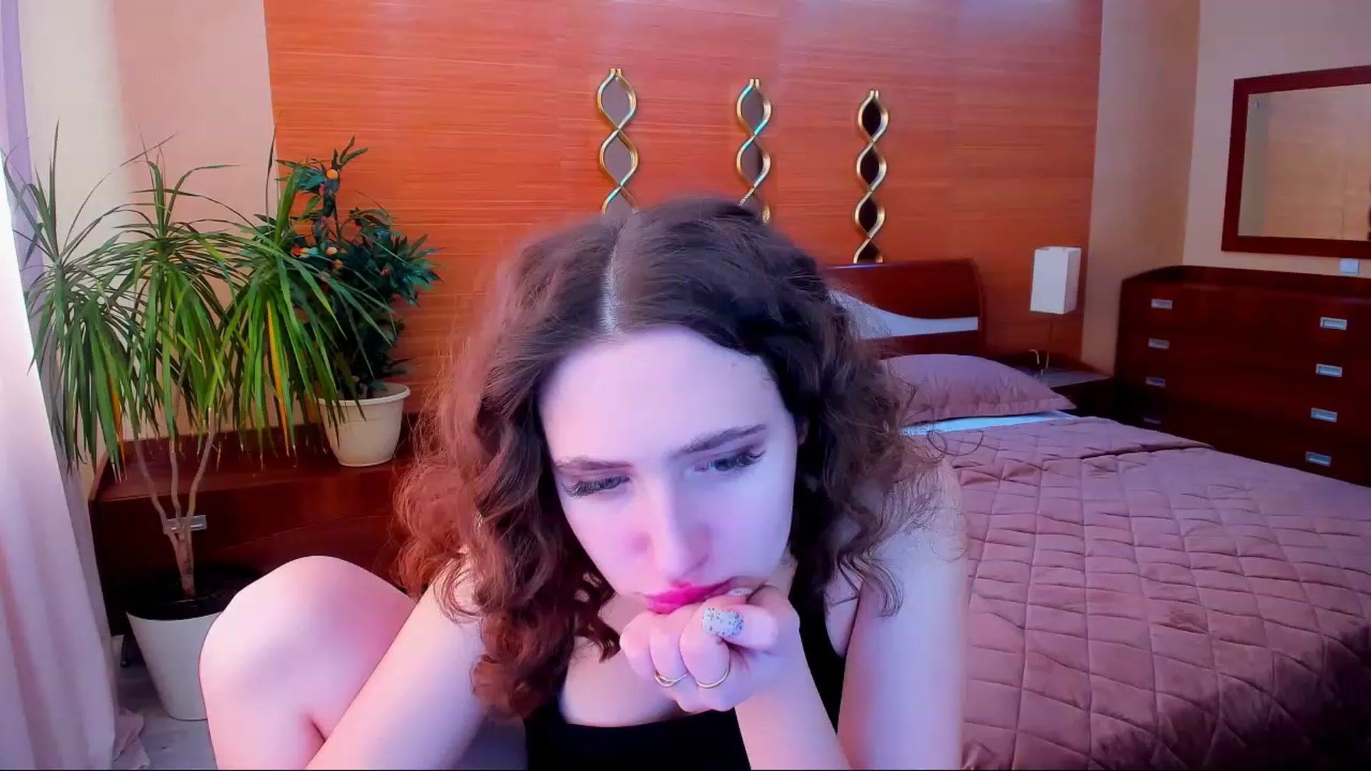 Gallery image thumbnail from WittyBunnyy's myfreecams stream on, 02/07/2023, 07:45 image 11 of 20