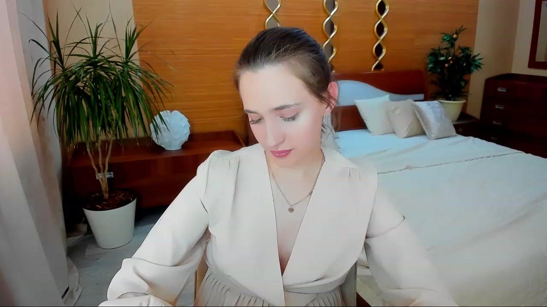 Gallery image thumbnail from WittyBunnyy's myfreecams stream on, 02/23/2023, 05:18 image 10 of 20