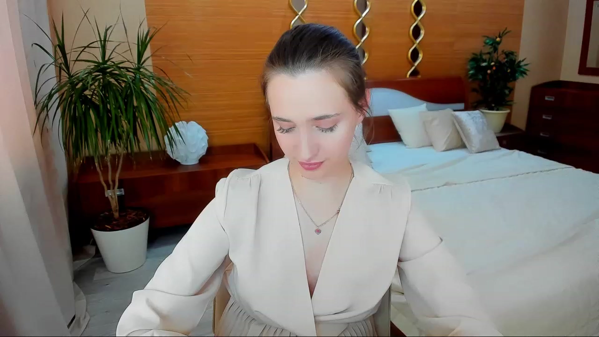 Gallery image thumbnail from WittyBunnyy's myfreecams stream on, 02/23/2023, 05:18 image 9 of 20