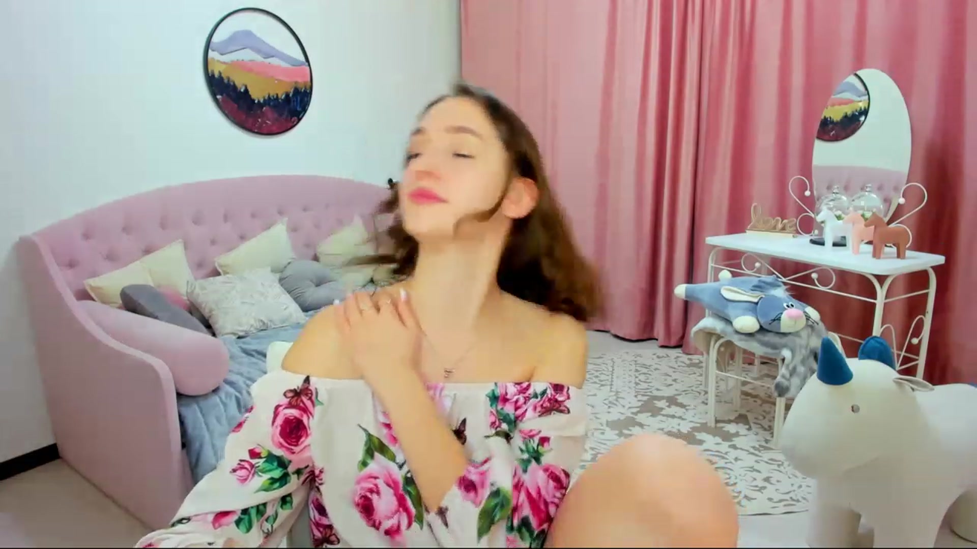 Gallery image thumbnail from WittyBunnyy's myfreecams stream on, 03/05/2023, 12:15 image 15 of 20