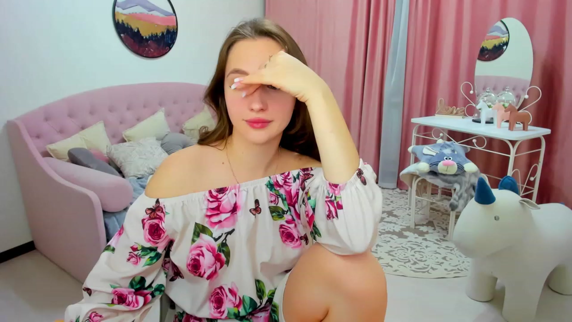 Gallery image thumbnail from WittyBunnyy's myfreecams stream on, 03/05/2023, 14:00 image 10 of 20