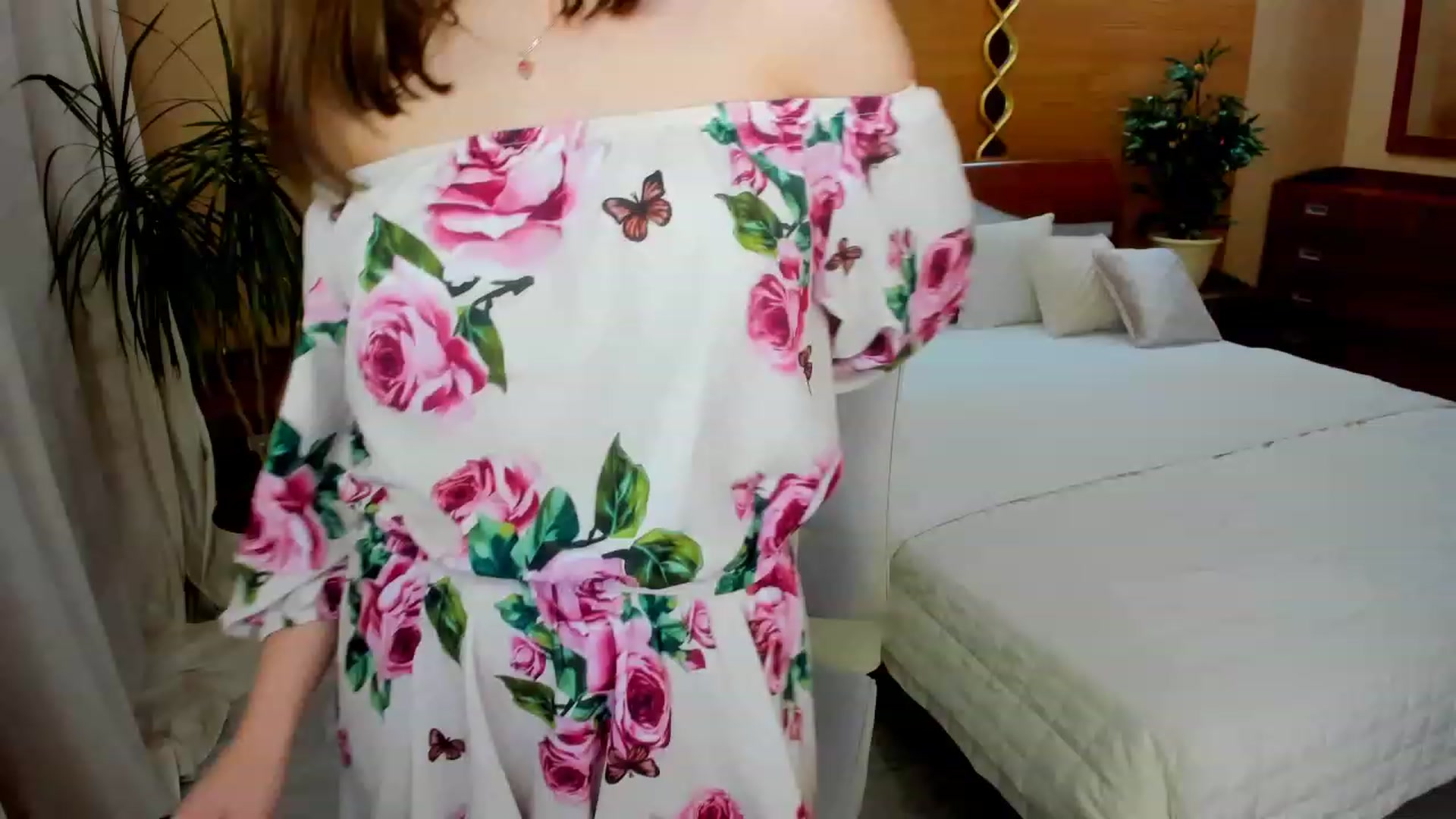 Gallery image thumbnail from WittyBunnyy's myfreecams stream on, 03/10/2023, 17:56 image 15 of 20