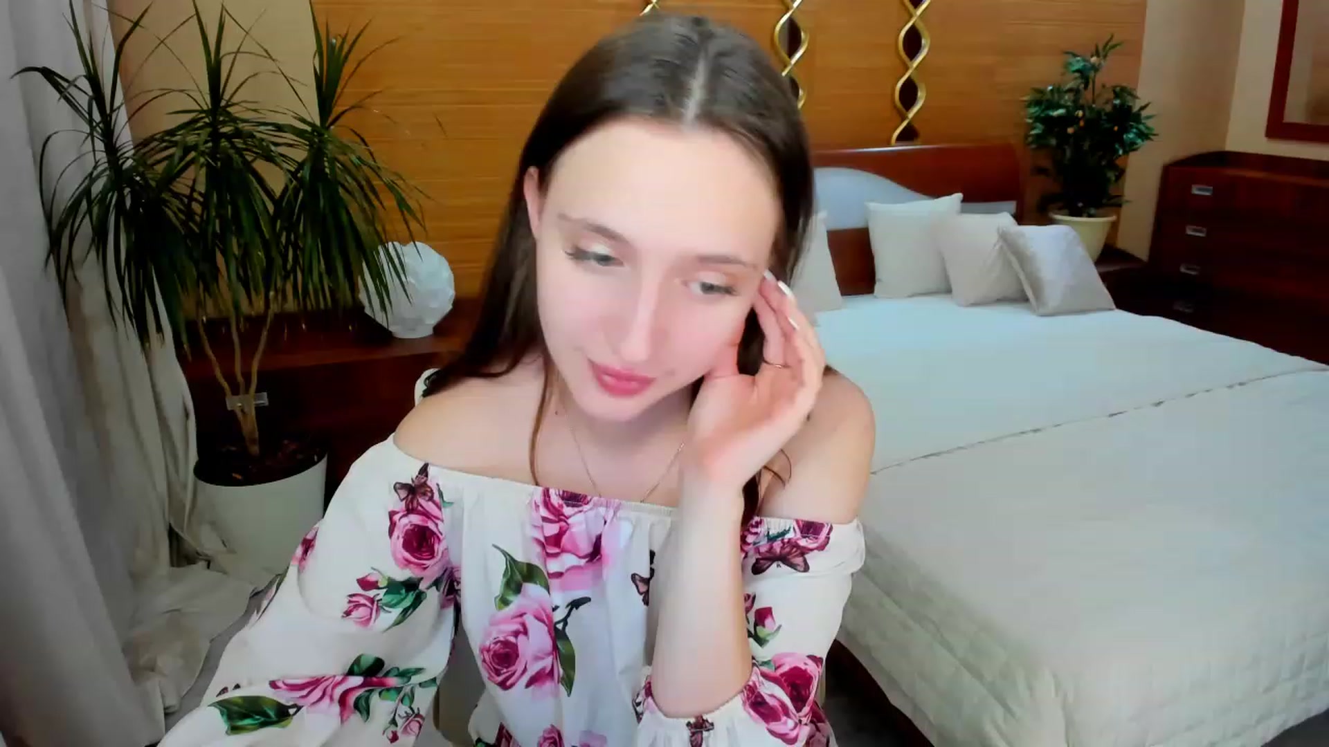 Gallery image thumbnail from WittyBunnyy's myfreecams stream on, 03/10/2023, 17:56 image 16 of 20