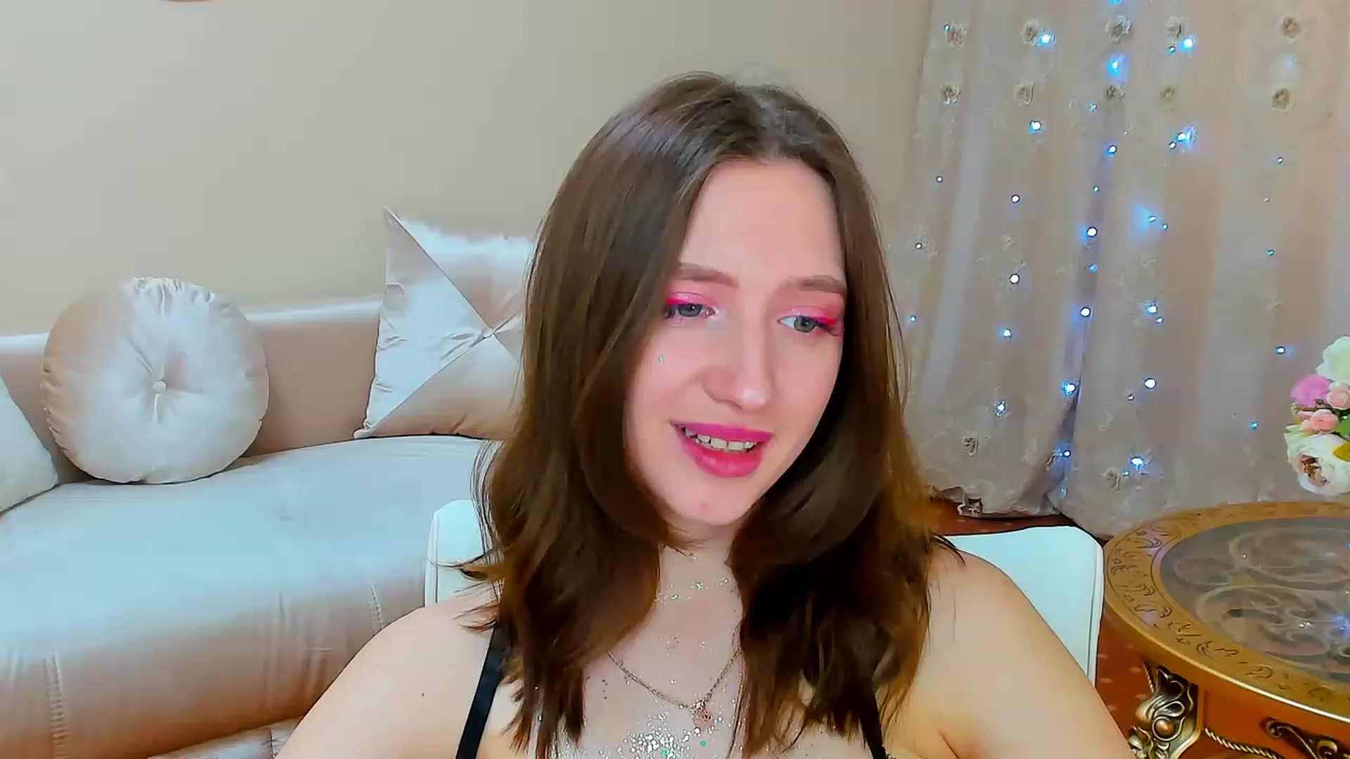 Gallery image thumbnail from WittyBunnyy's myfreecams stream on, 03/22/2023, 11:47 image 16 of 20