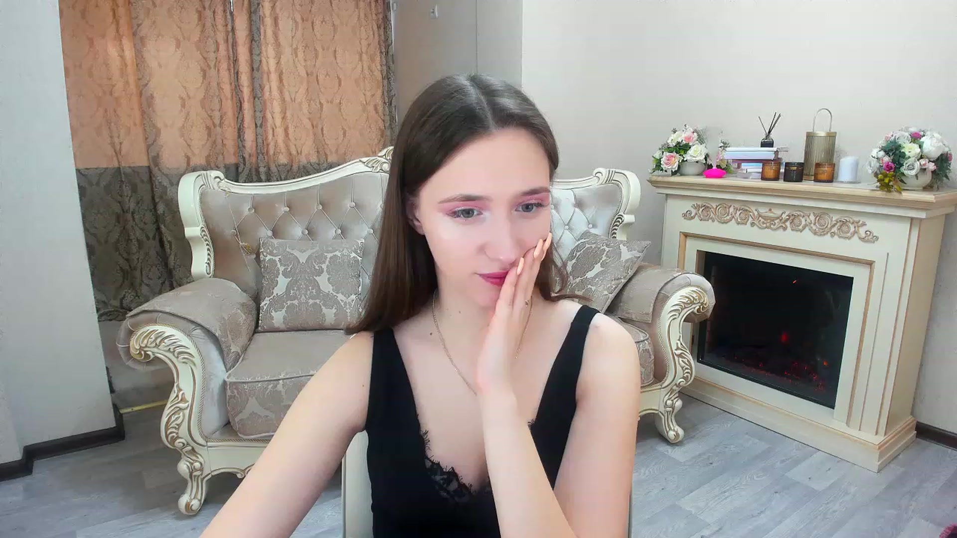 Gallery image thumbnail from WittyBunnyy's myfreecams stream on, 03/29/2023, 09:48 image 2 of 20