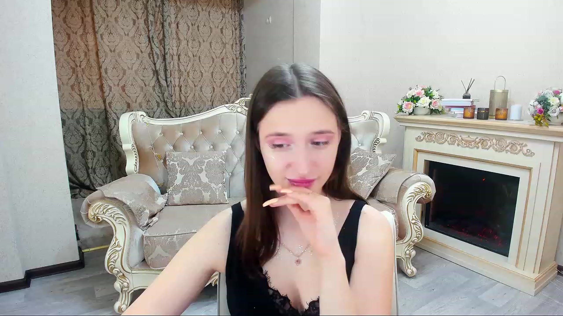Gallery image thumbnail from WittyBunnyy's myfreecams stream on, 03/29/2023, 14:06 image 16 of 20