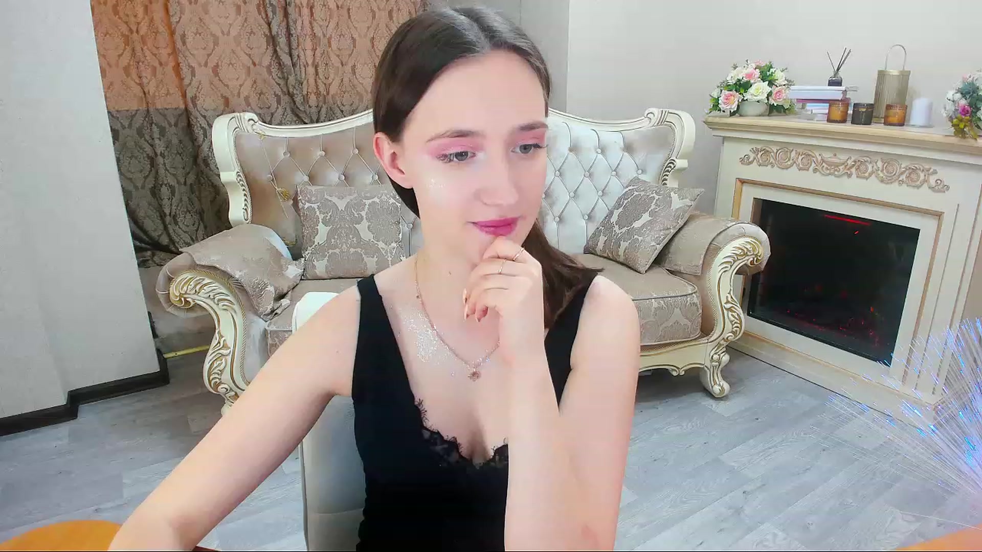 Gallery image thumbnail from WittyBunnyy's myfreecams stream on, 03/29/2023, 14:06 image 1 of 20