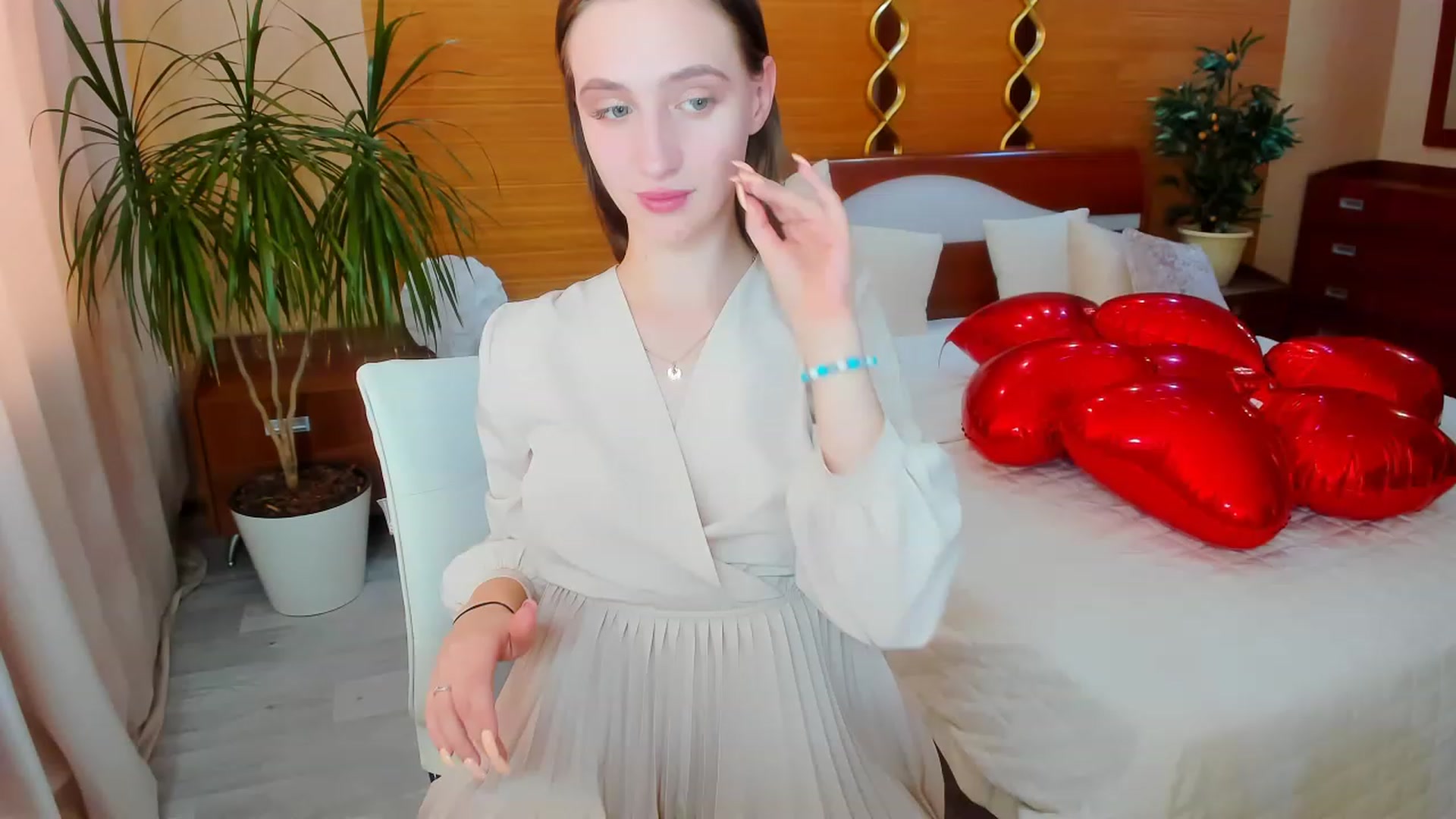 Gallery image thumbnail from WittyBunnyy's myfreecams stream on, 04/05/2023, 09:43 image 16 of 20