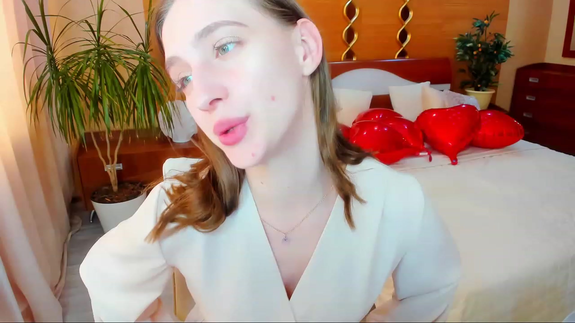 Gallery image thumbnail from WittyBunnyy's myfreecams stream on, 04/05/2023, 10:29 image 7 of 20