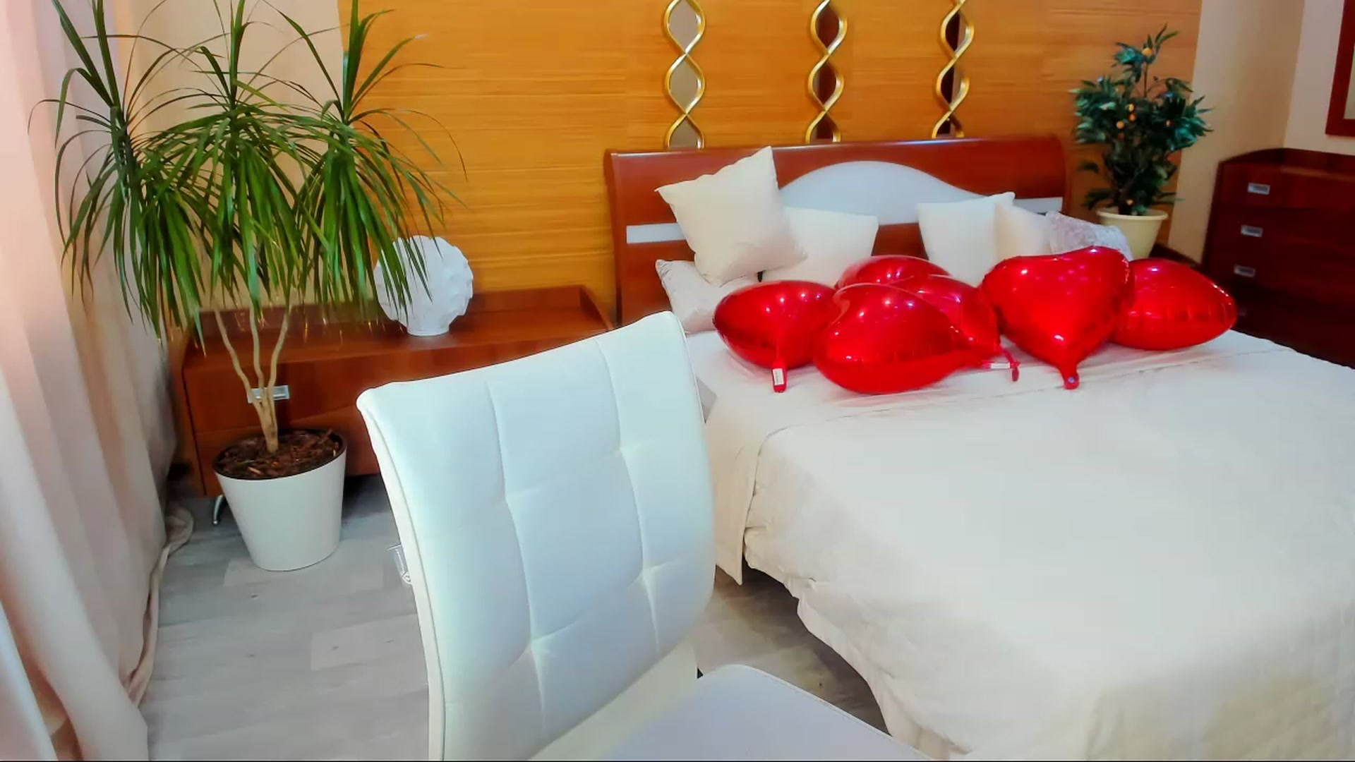 Gallery image thumbnail from WittyBunnyy's myfreecams stream on, 04/05/2023, 11:45 image 20 of 20