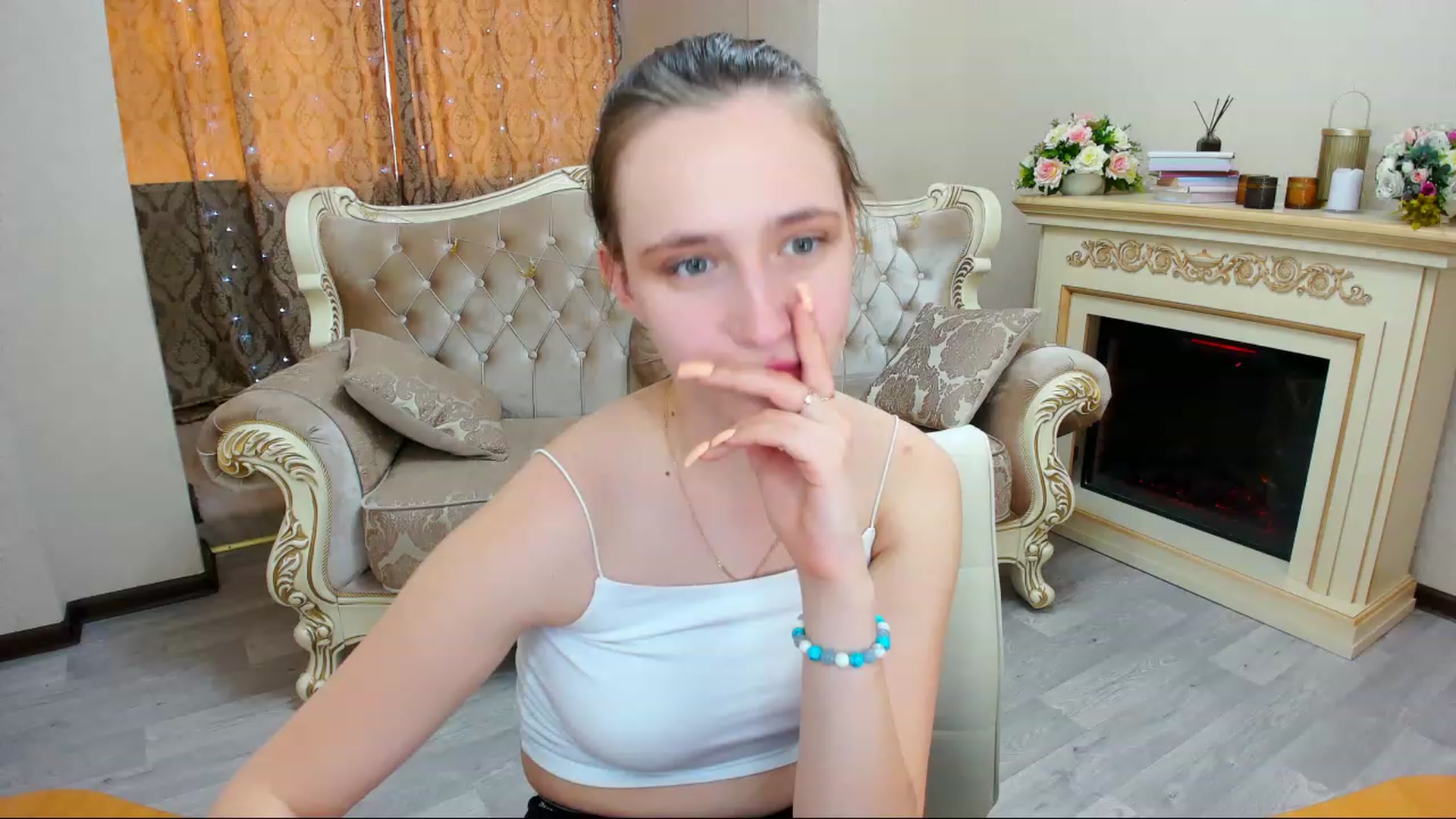 Gallery image thumbnail from WittyBunnyy's myfreecams stream on, 04/07/2023, 11:30 image 15 of 20