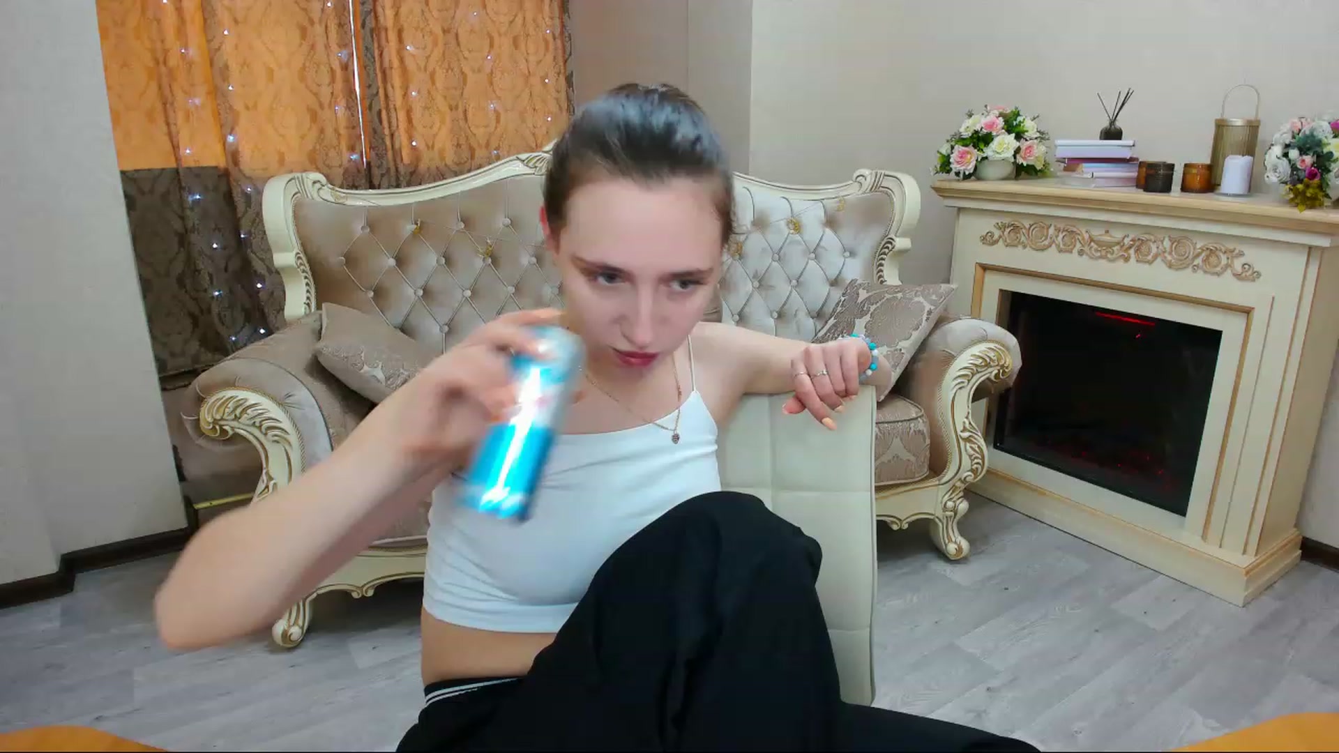 Gallery image thumbnail from WittyBunnyy's myfreecams stream on, 04/07/2023, 11:30 image 13 of 20