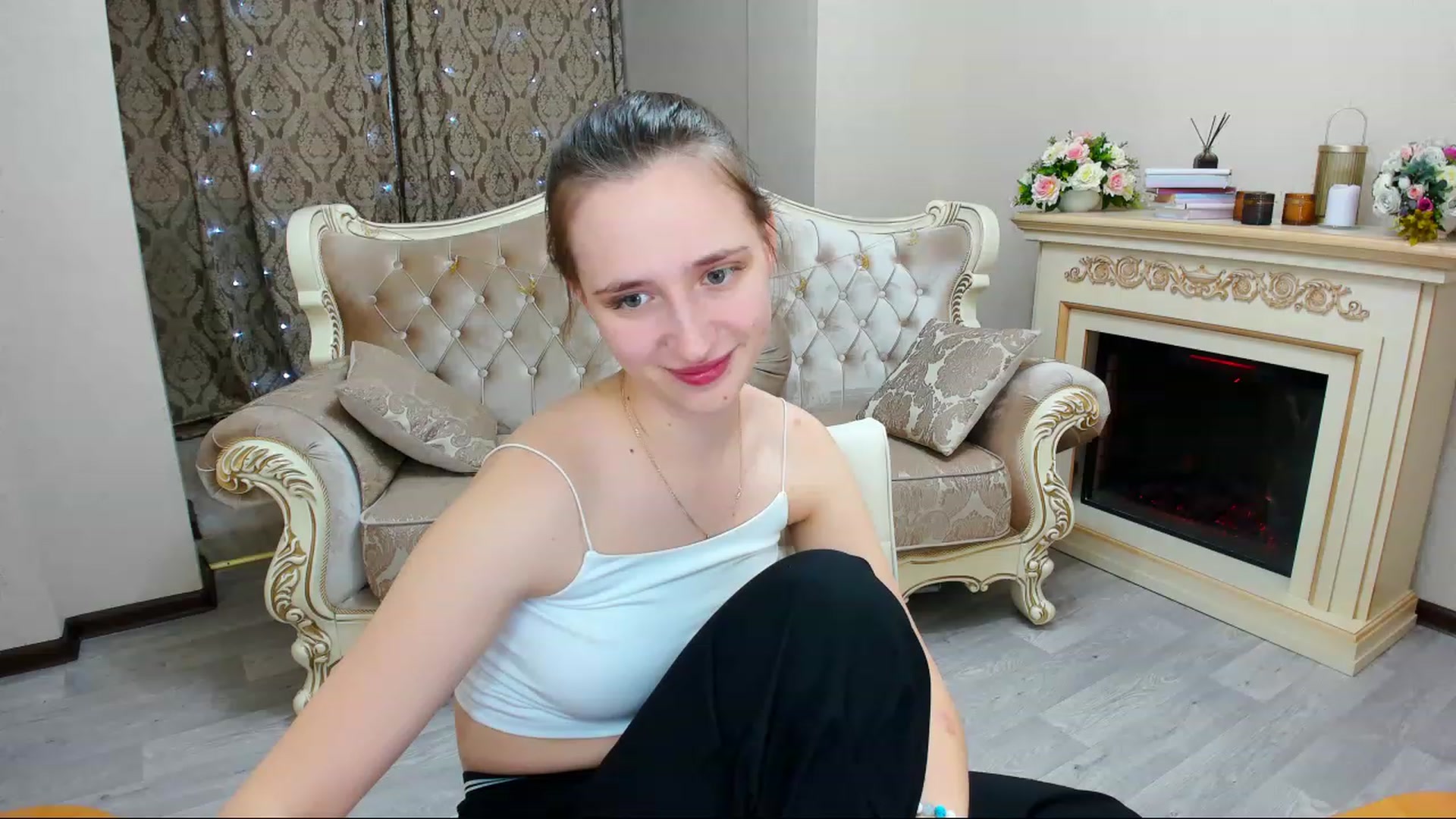 Gallery image thumbnail from WittyBunnyy's myfreecams stream on, 04/07/2023, 14:14 image 8 of 20