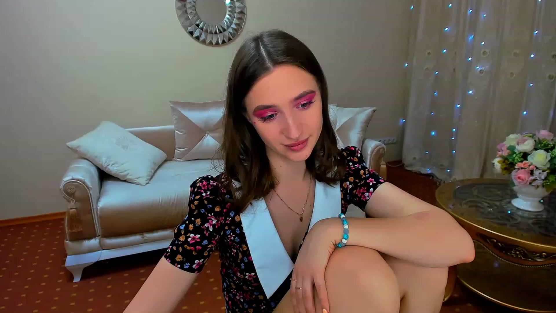Gallery image thumbnail from WittyBunnyy's myfreecams stream on, 04/09/2023, 15:21 image 7 of 20