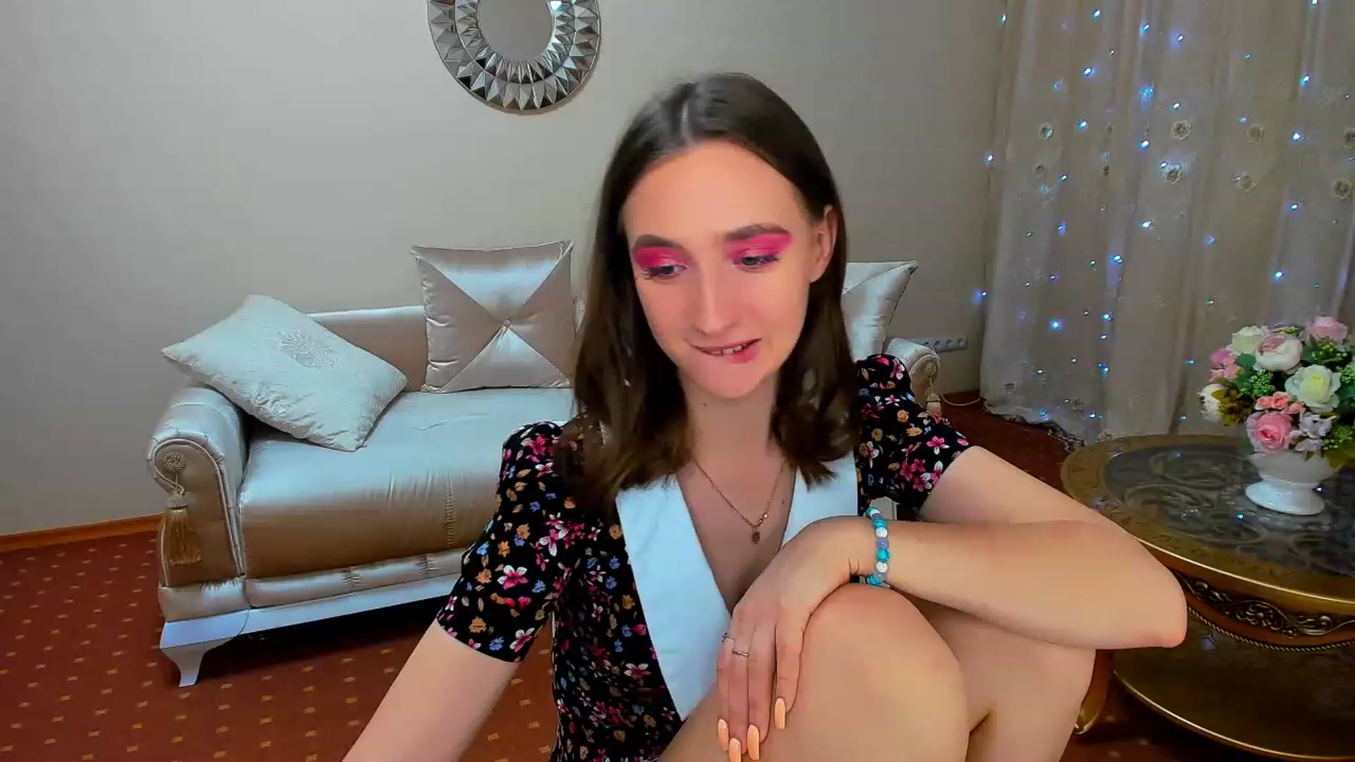 Gallery image thumbnail from WittyBunnyy's myfreecams stream on, 04/09/2023, 15:21 image 1 of 20
