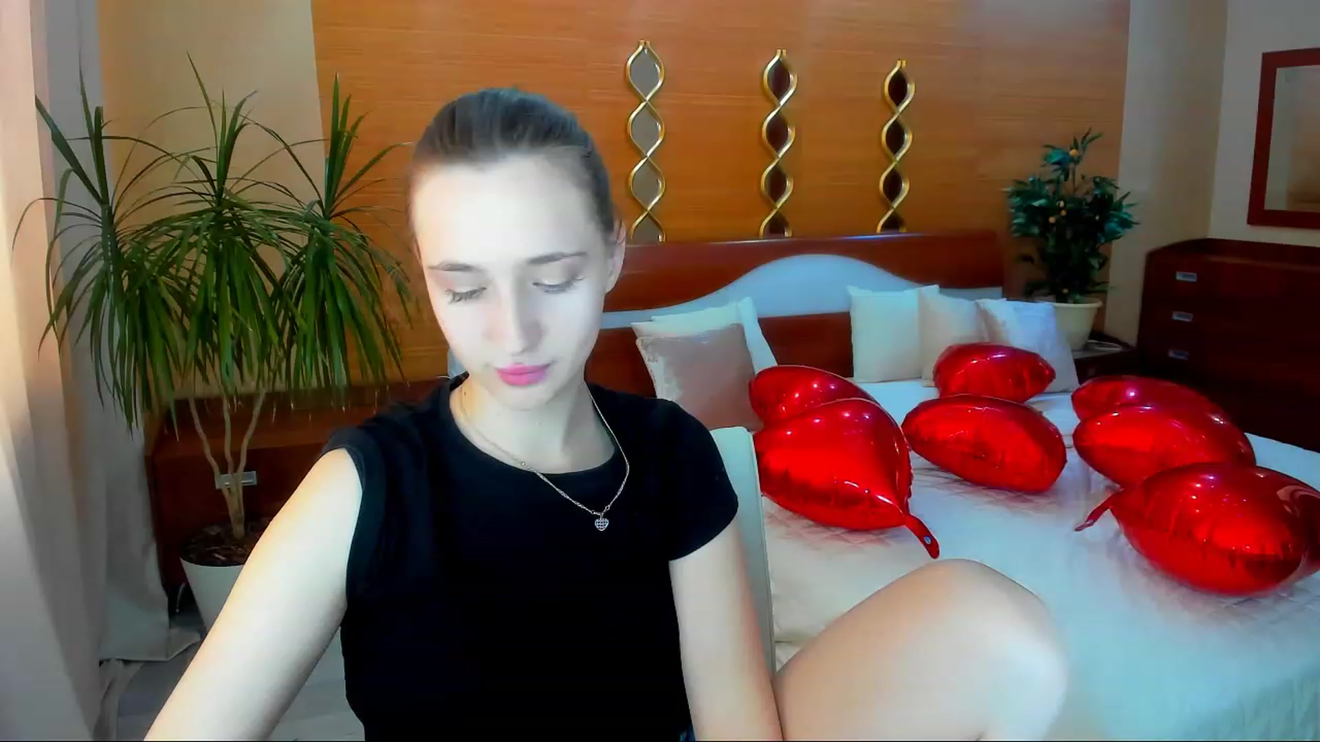 Gallery image thumbnail from WittyBunnyy's myfreecams stream on, 04/12/2023, 09:10 image 20 of 20