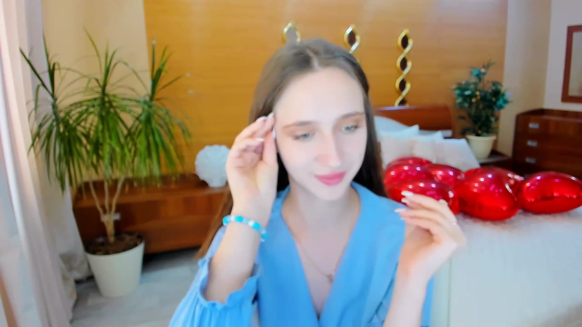 Gallery image thumbnail from WittyBunnyy's myfreecams stream on, 04/19/2023, 09:48 image 13 of 20