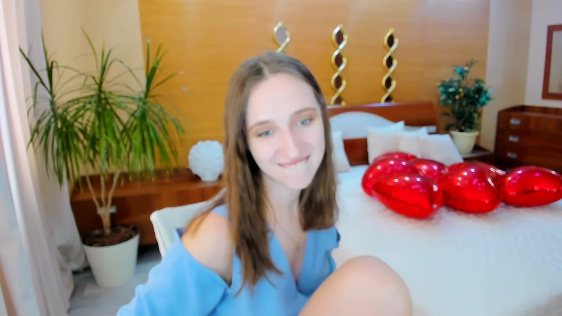 Gallery image thumbnail from WittyBunnyy's myfreecams stream on, 04/19/2023, 09:48 image 15 of 20