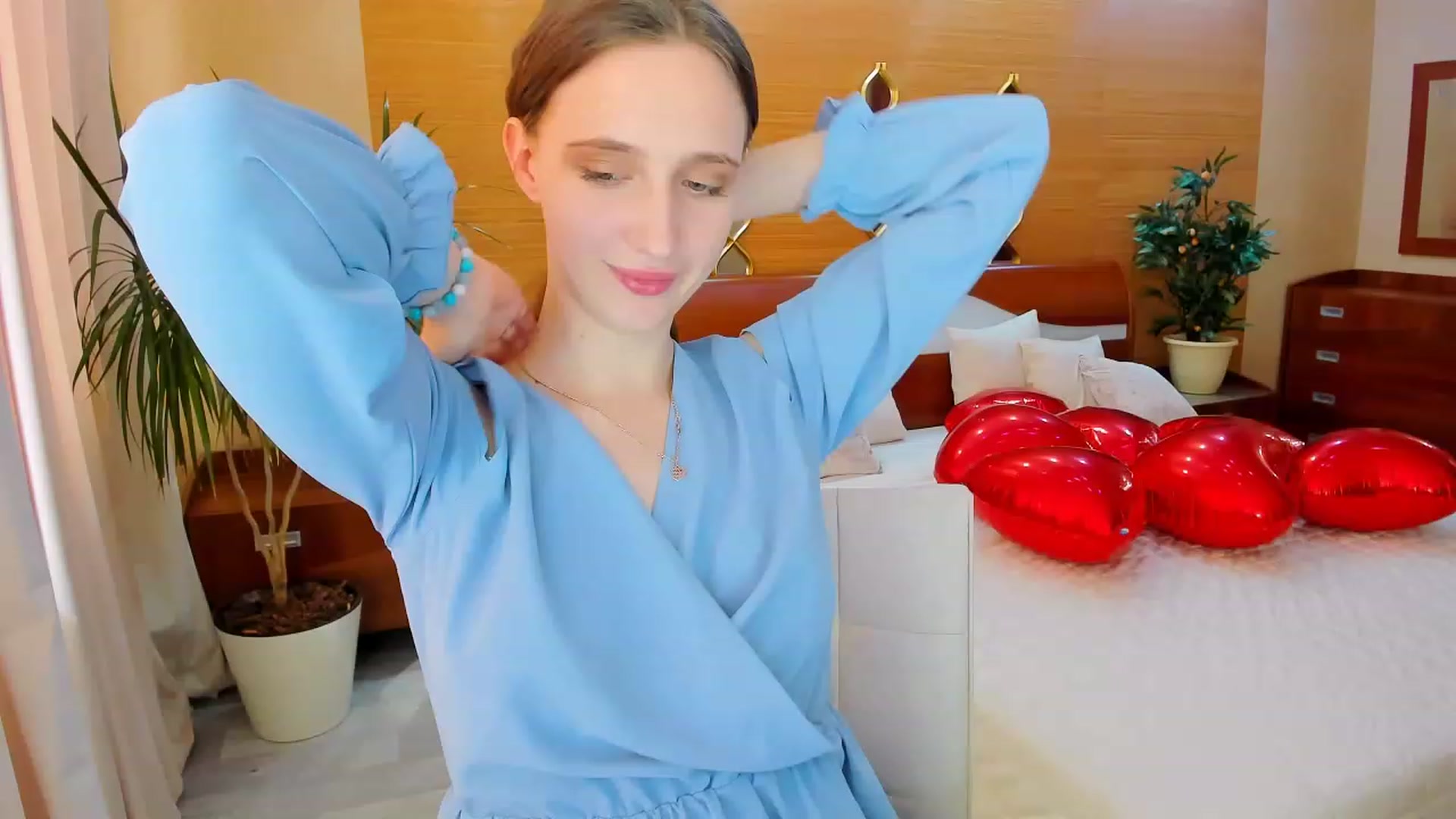 Gallery image thumbnail from WittyBunnyy's myfreecams stream on, 04/19/2023, 12:31 image 3 of 20