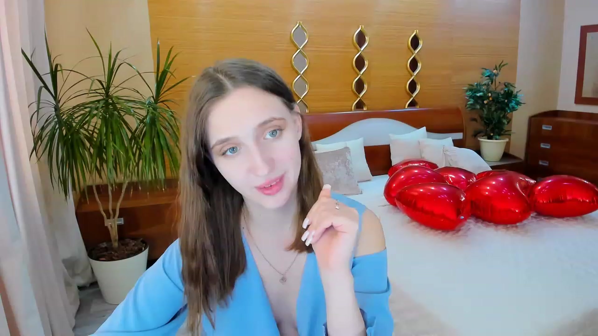 Gallery image thumbnail from WittyBunnyy's myfreecams stream on, 04/19/2023, 12:31 image 19 of 20