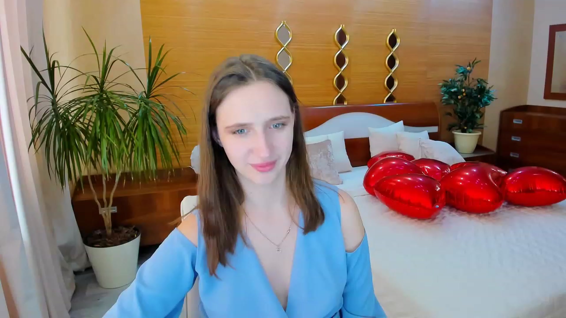 Gallery image thumbnail from WittyBunnyy's myfreecams stream on, 04/19/2023, 12:31 image 2 of 20