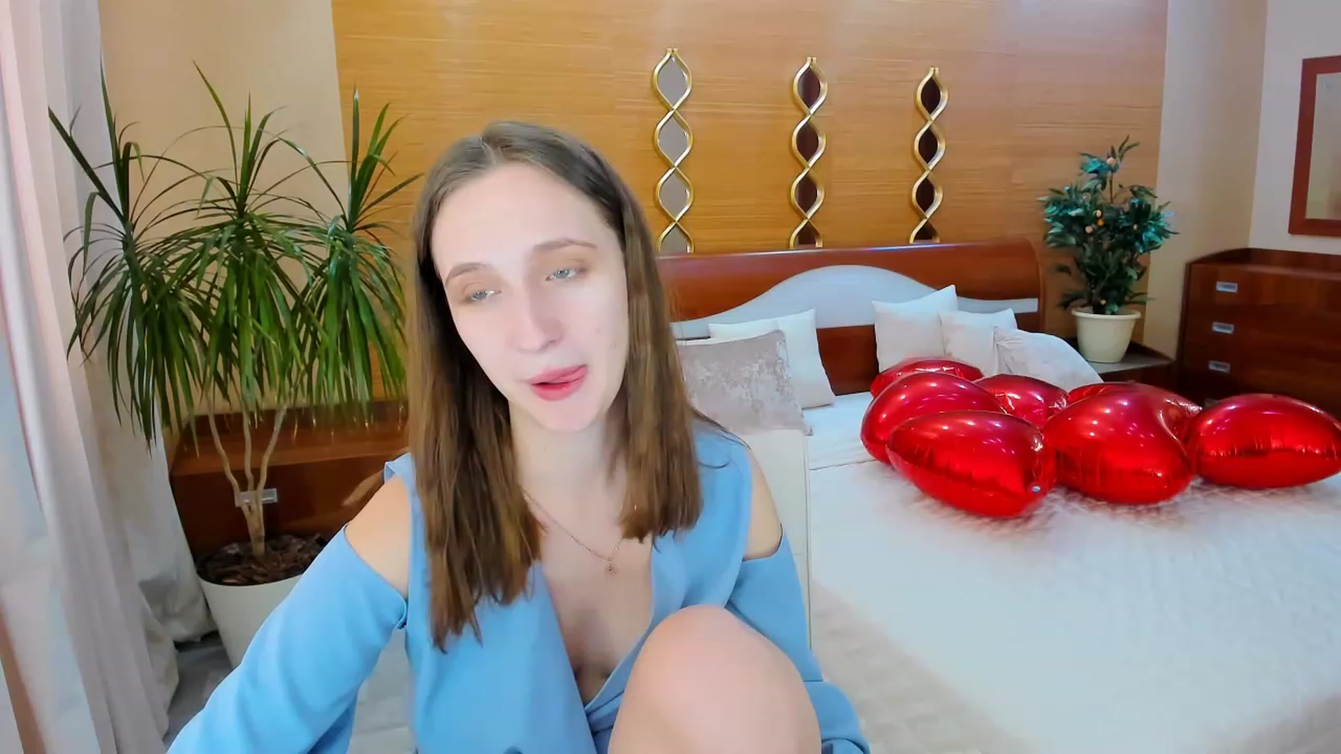 Gallery image thumbnail from WittyBunnyy's myfreecams stream on, 04/19/2023, 12:31 image 14 of 20