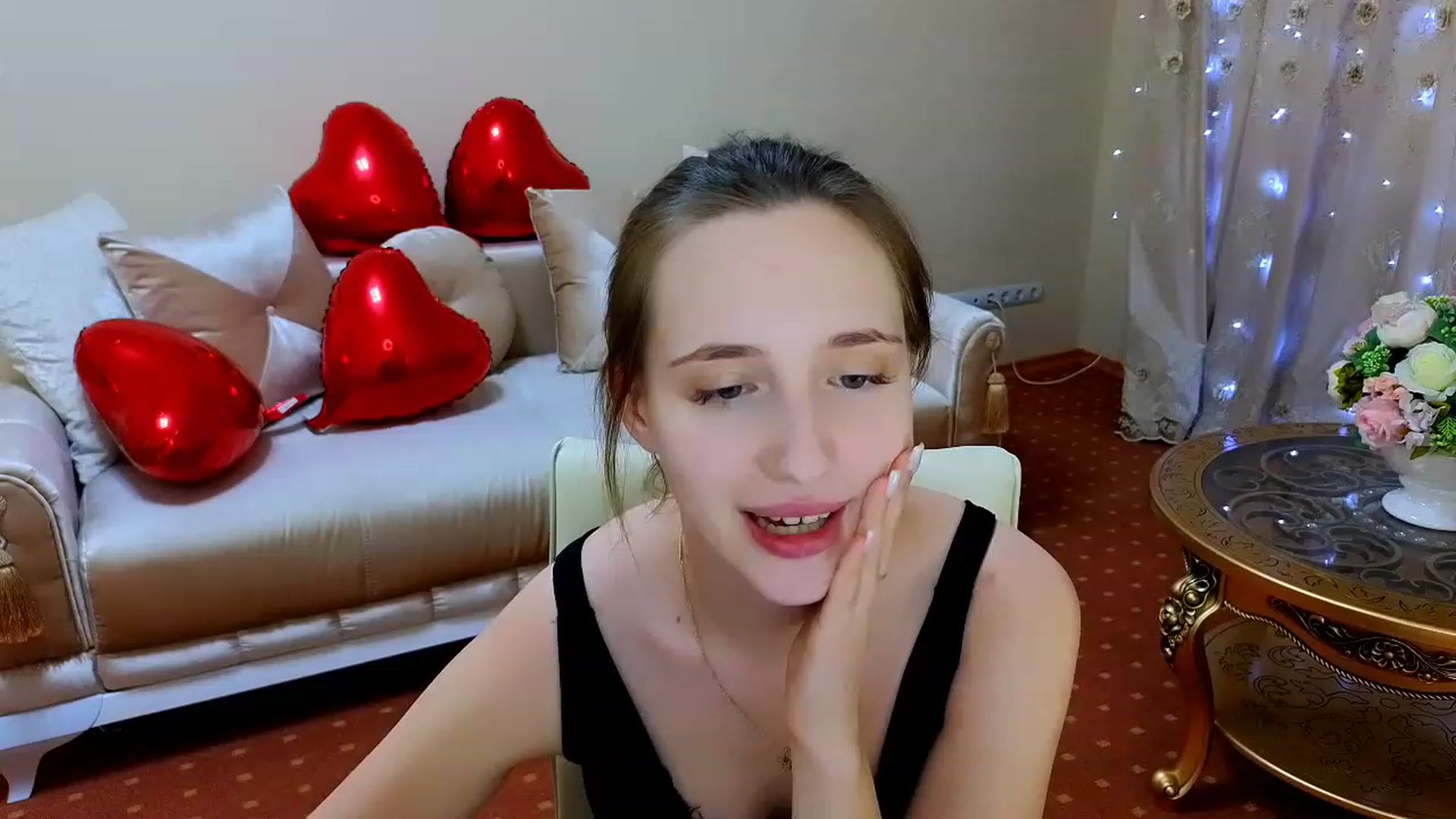Gallery image thumbnail from WittyBunnyy's myfreecams stream on, 04/28/2023, 13:32 image 17 of 20