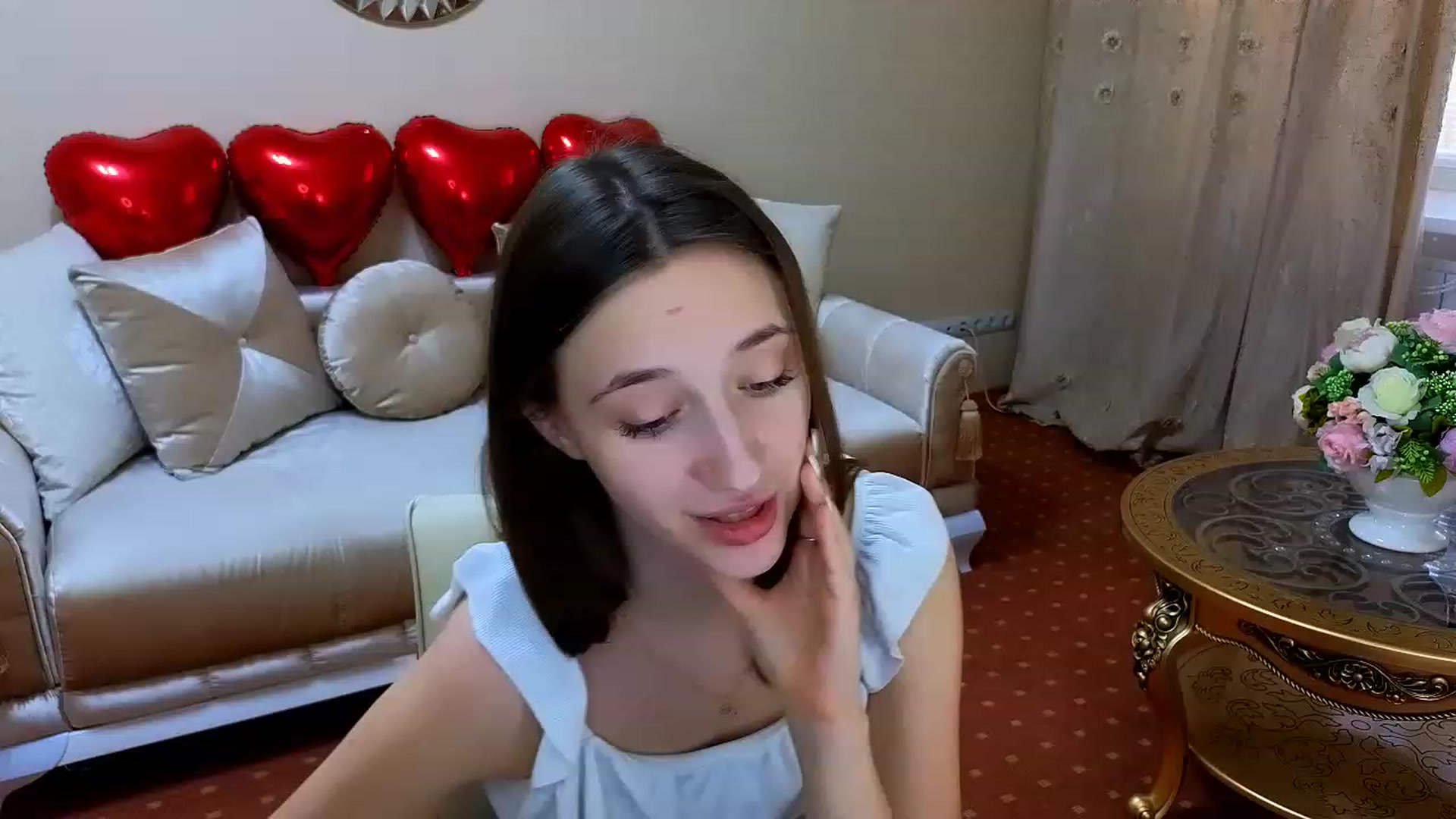 Gallery image thumbnail from WittyBunnyy's myfreecams stream on, 04/29/2023, 13:16 image 18 of 20