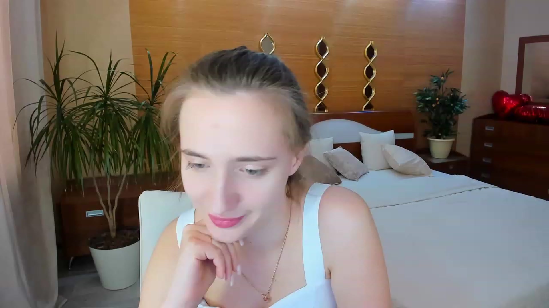 Gallery image thumbnail from WittyBunnyy's myfreecams stream on, 04/30/2023, 13:24 image 20 of 20