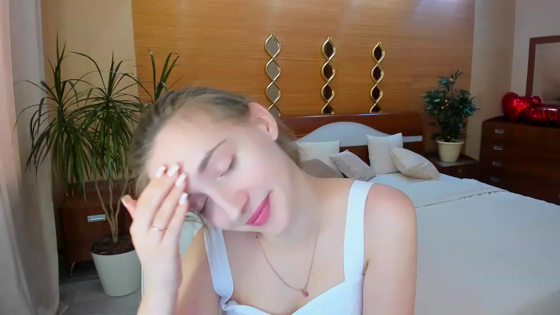 Gallery image thumbnail from WittyBunnyy's myfreecams stream on, 04/30/2023, 13:24 image 19 of 20