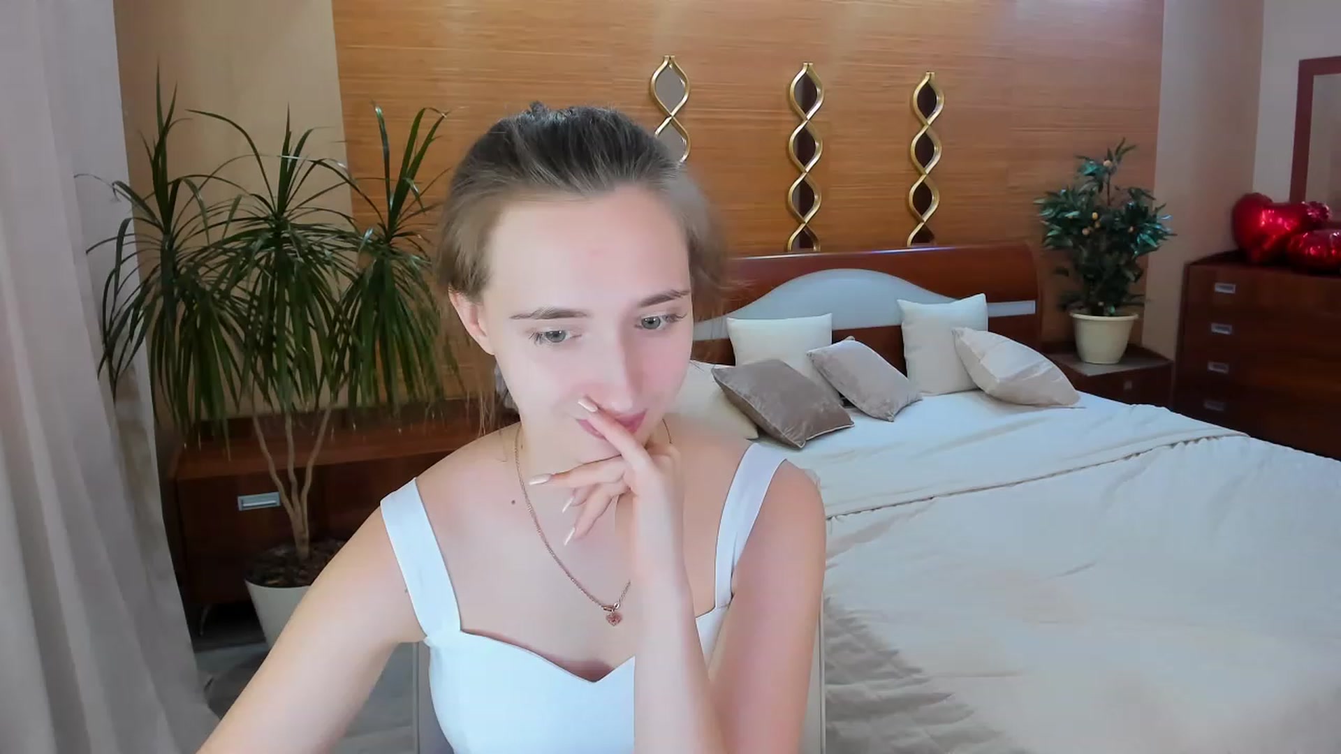 Gallery image thumbnail from WittyBunnyy's myfreecams stream on, 04/30/2023, 15:47 image 1 of 20