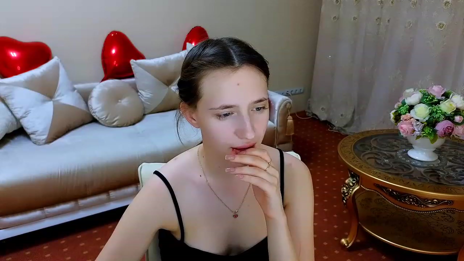 Gallery image thumbnail from WittyBunnyy's myfreecams stream on, 05/04/2023, 18:00 image 15 of 20