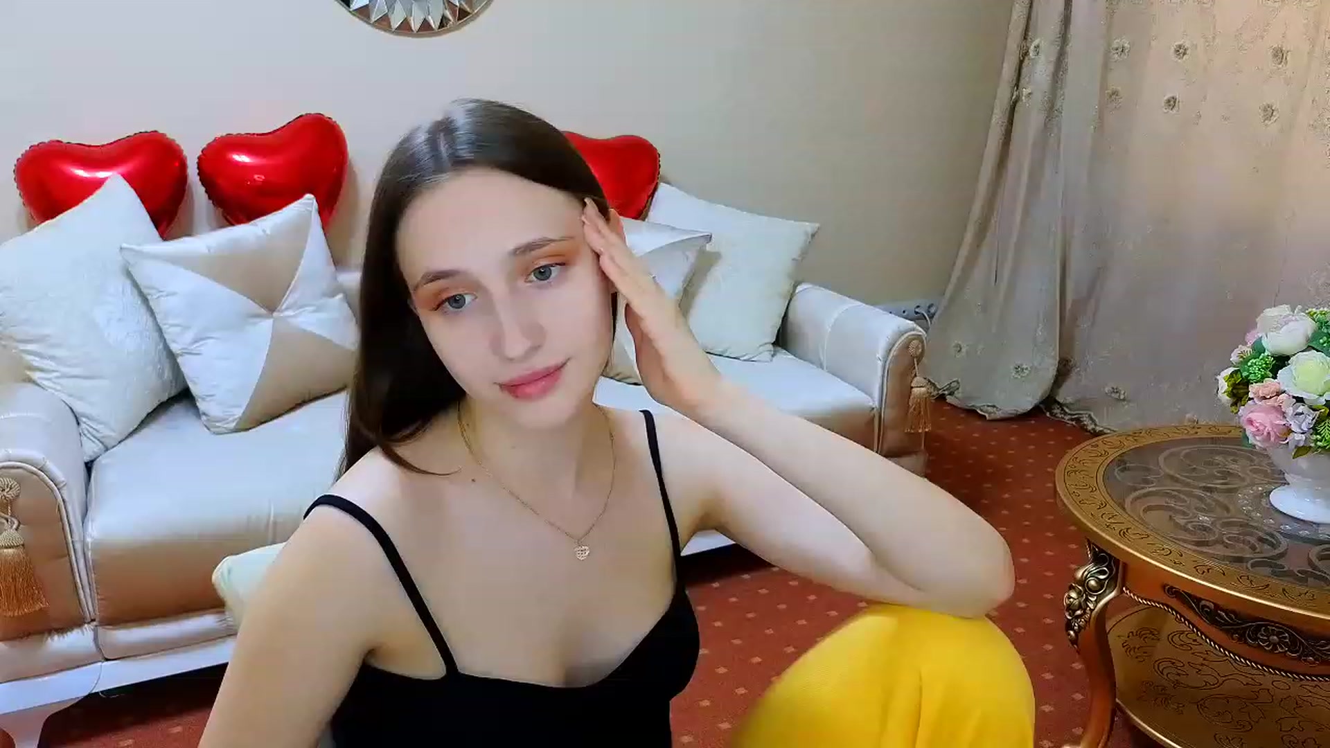 Gallery image thumbnail from WittyBunnyy's myfreecams stream on, 05/06/2023, 14:03 image 11 of 20