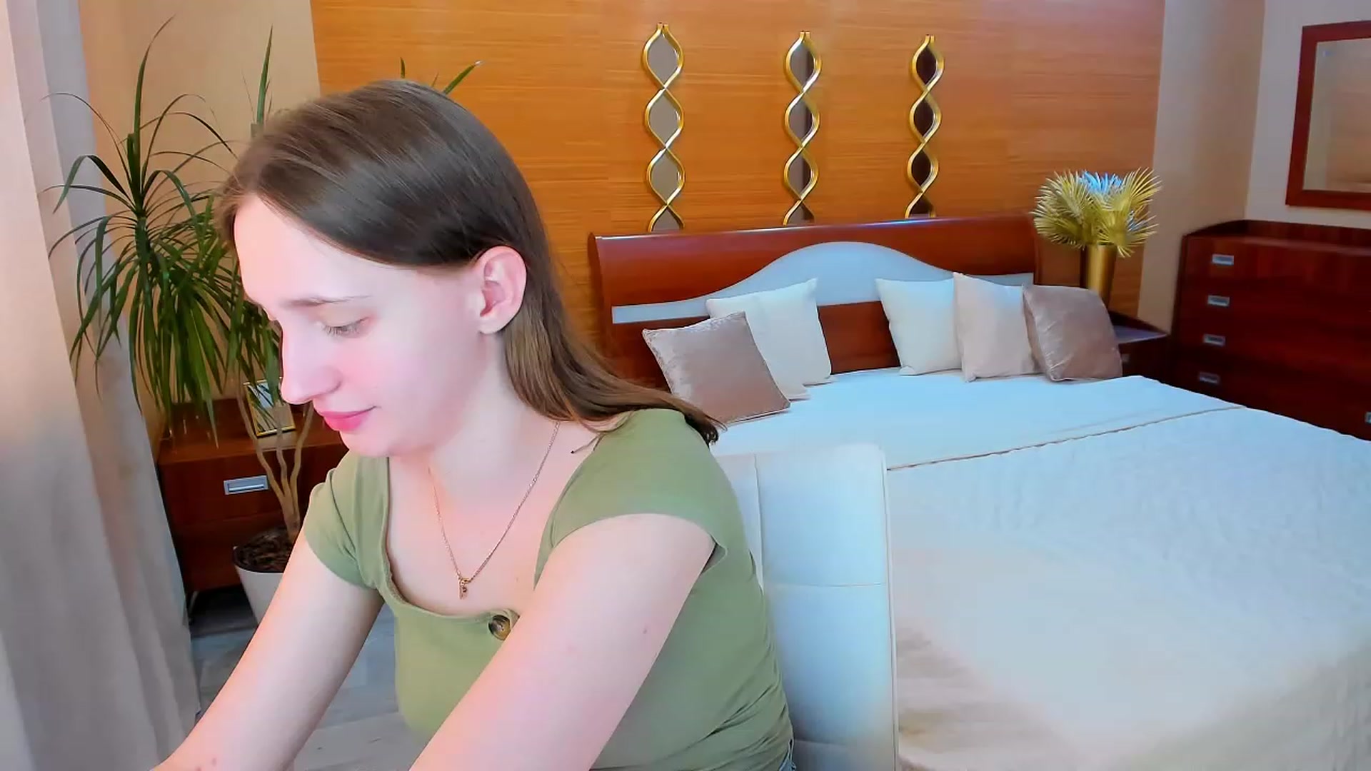 Gallery image thumbnail from WittyBunnyy's myfreecams stream on, 05/25/2023, 13:20 image 4 of 20